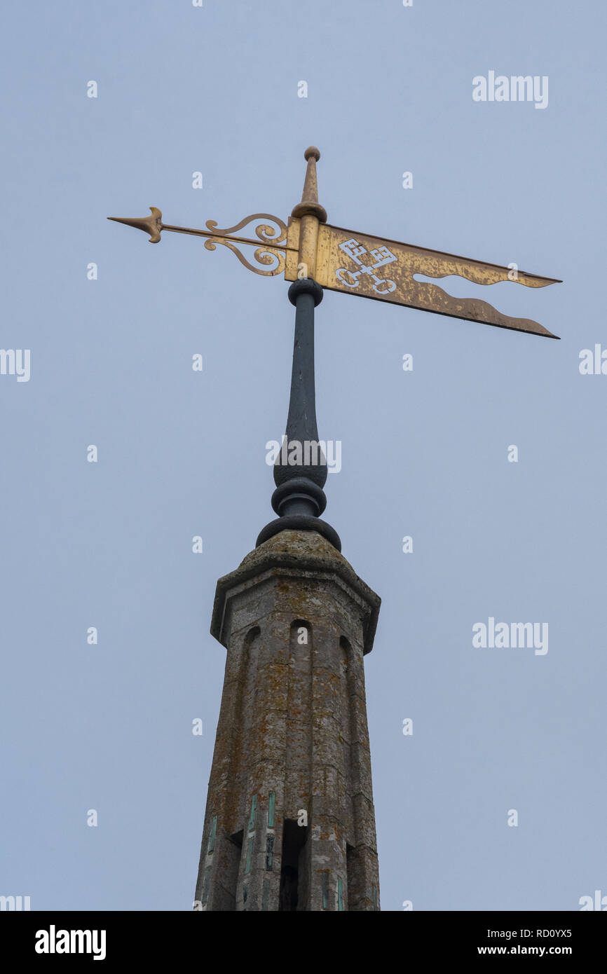 Pennant style weather vane, St Peters Church, Wallingford, Oxford, England, UK Stock Photo