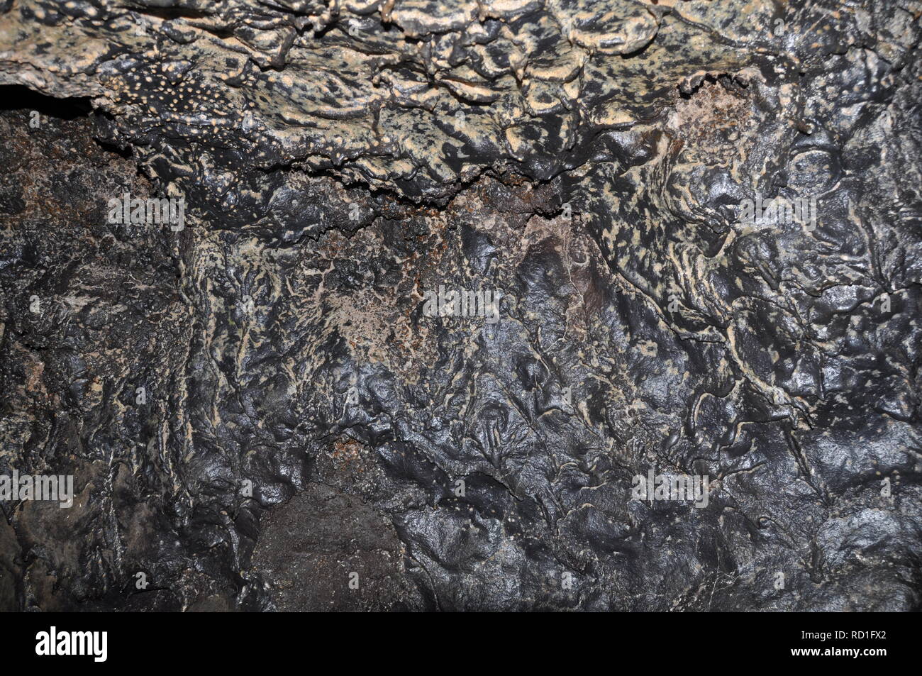 Tropfsteinhöhle in Portugal Stock Photo