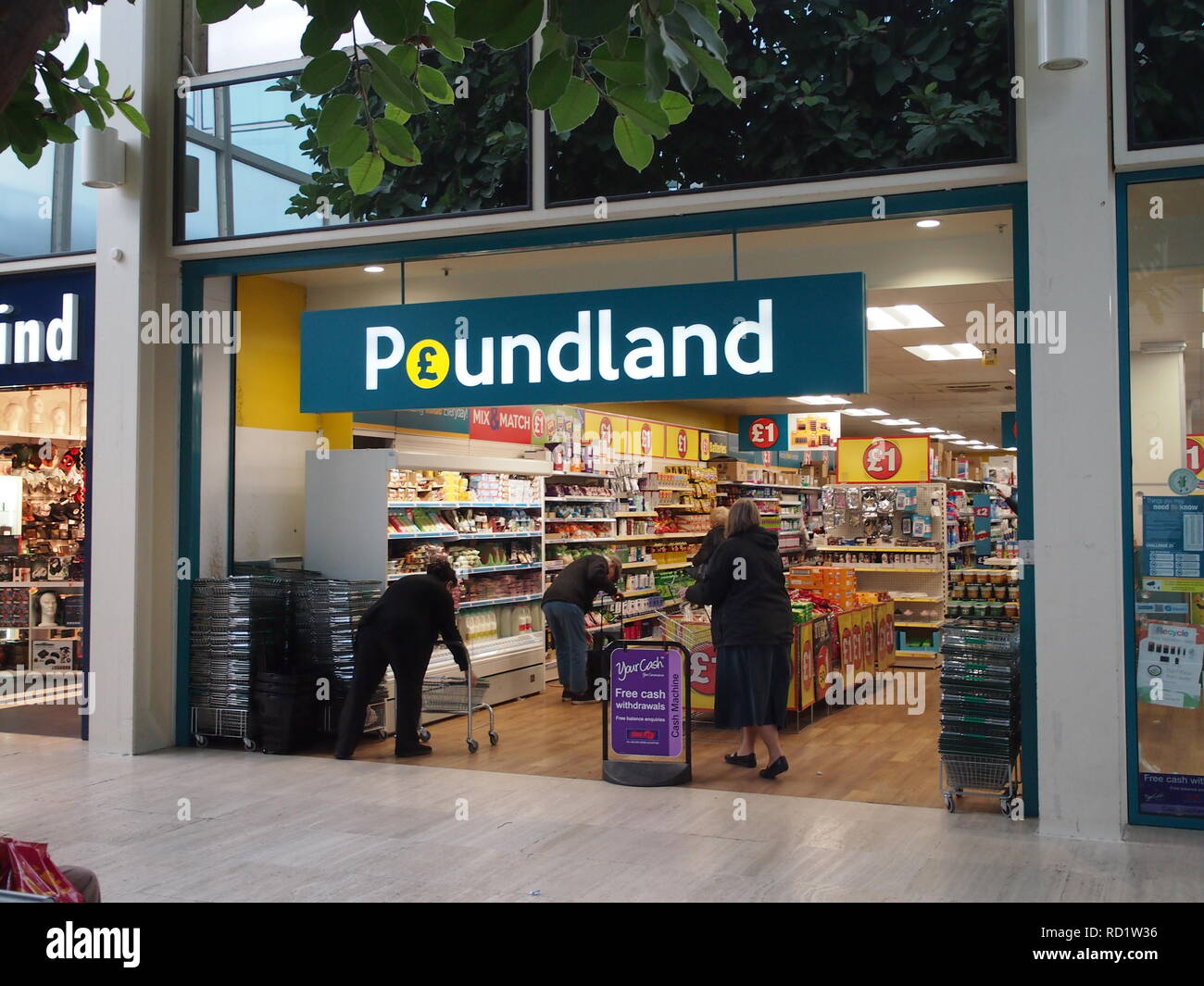 Poundland store in Milton Keynes shopping centre Stock Photo Alamy