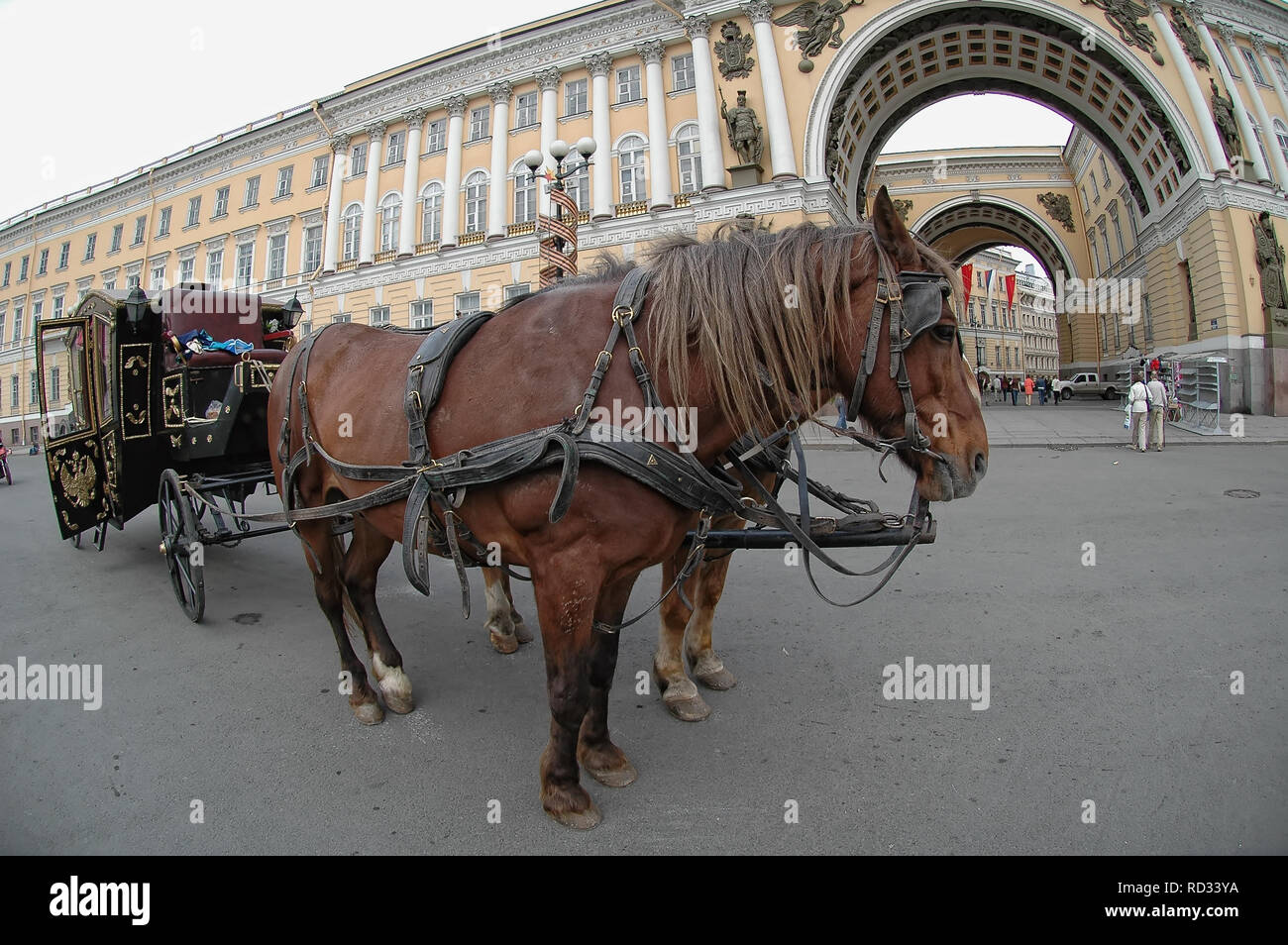 Saint-Petersburg, Russia - May 13, 2006: Crew with horses near Arch of General Staff Building and Hermitage Stock Photo
