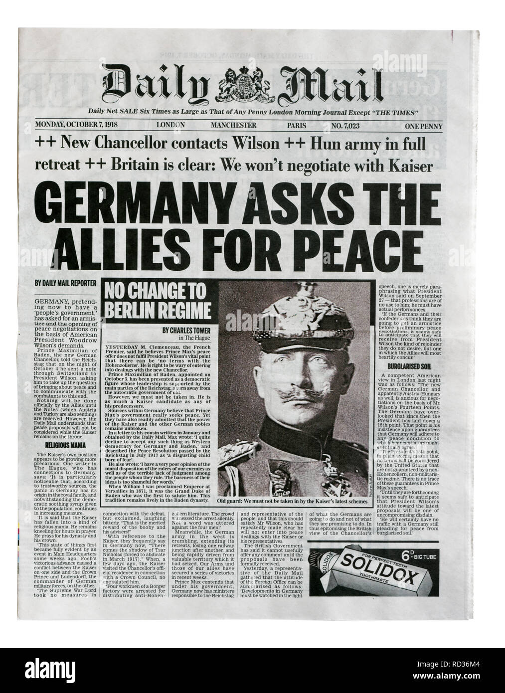 The reproduction front page of the Daily Mail from with the headline Stock Photo