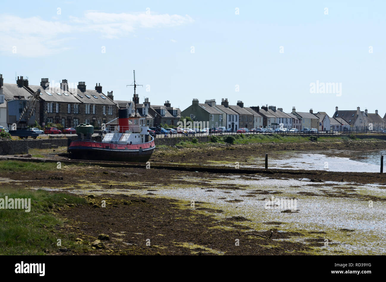 Irvine Harbour when the tide is out Stock Photo Alamy