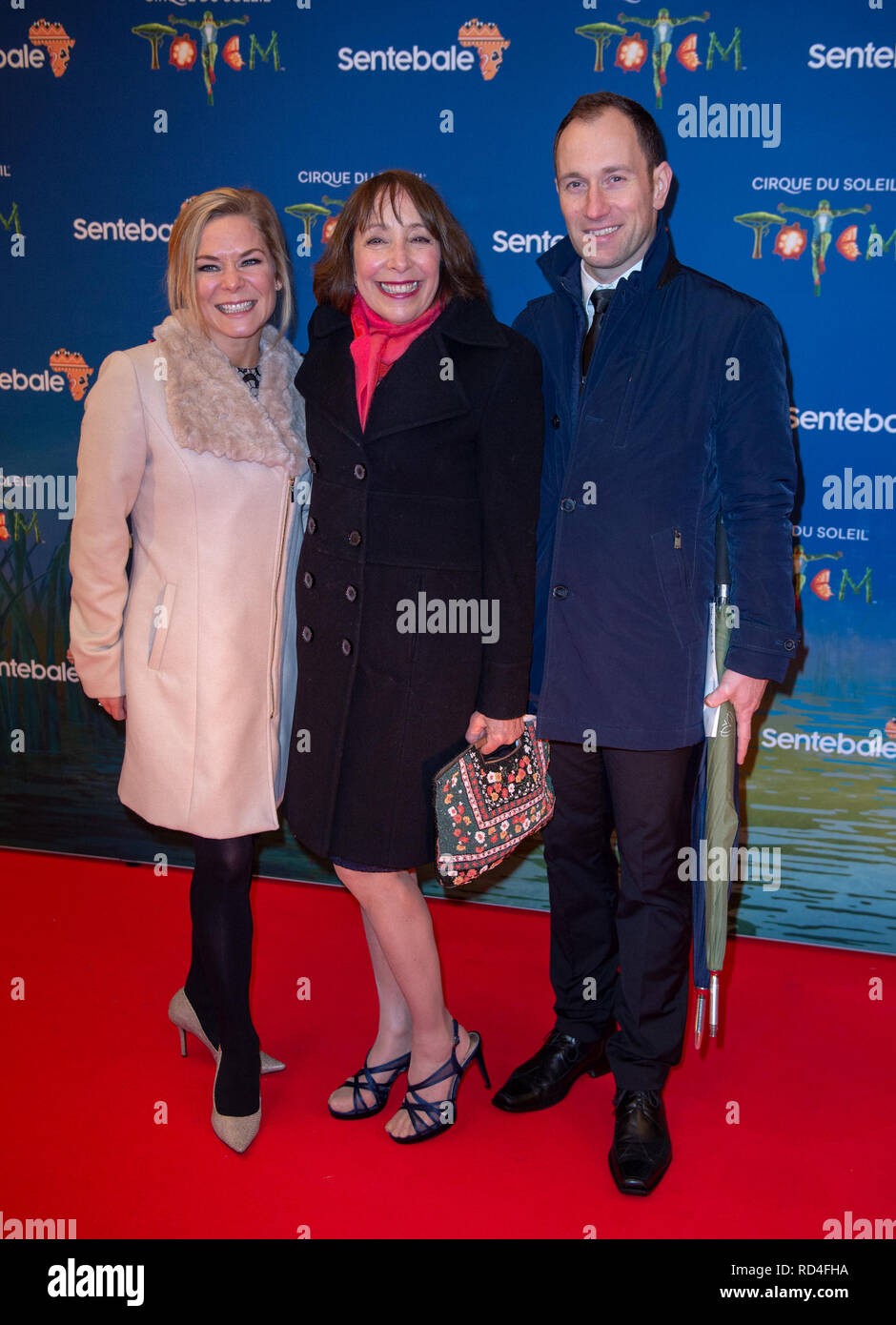 London, United Kingdom. 16 January 2019. Didi Conn arrives for the red carpet premiere of Cirque Du Soleil's 'Totem' held at The Royal Albert Hall. Credit: Peter Manning/Alamy Live News Stock Photo