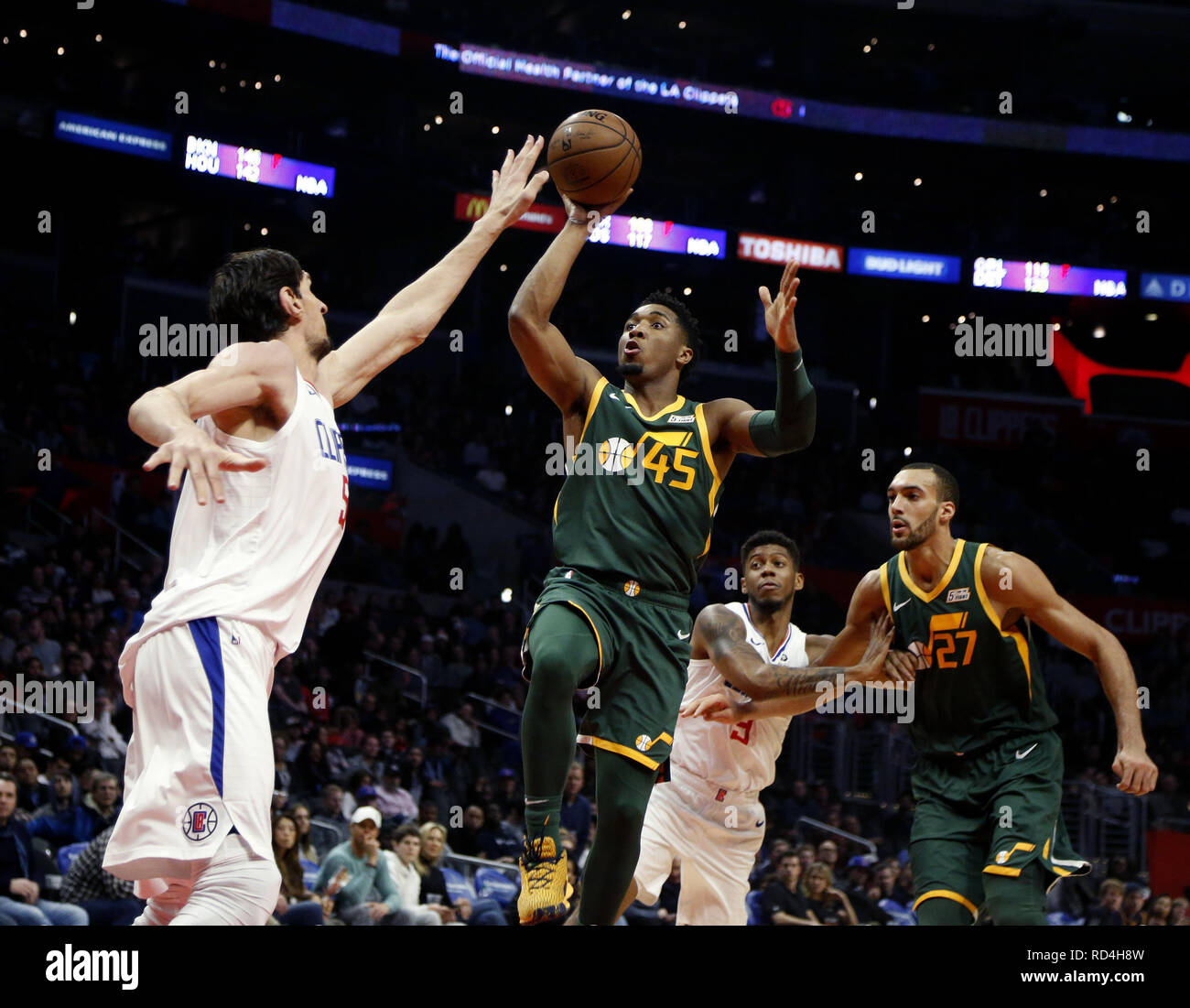 Los Angeles, California, USA. 16th Jan, 2019. Los Angeles Clippers' Boban  Marjanovic (51) is defended by Utah Jazz's Rudy Gobert (27) during an NBA  basketball game between Los Angeles Clippers and Utah