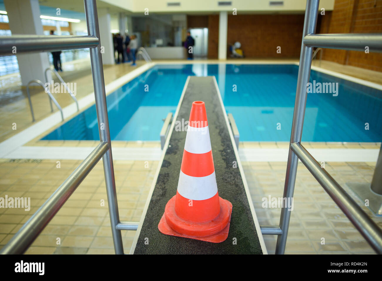 Berlin, Germany. 17th Jan, 2019. A traffic cone stands on one of the