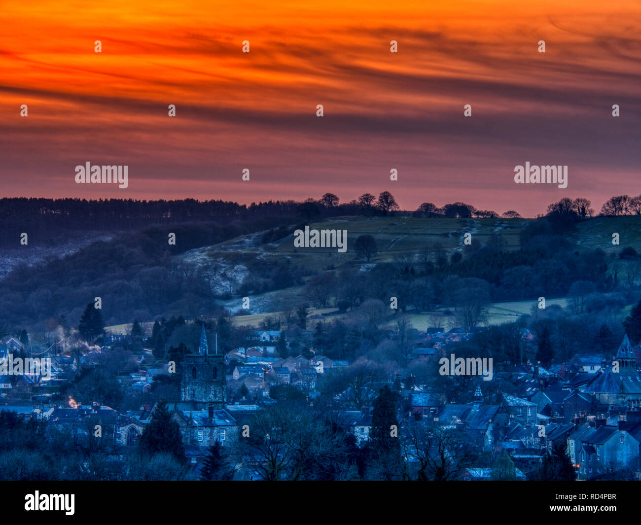 Wirksworth, Derbyshire Dales. 17th Jan 2019. UK Weather: deep red sunset on a cold winters day over Wirksworth in the Derbyshire Dales, Peak District National Park Credit: Doug Blane/Alamy Live News Stock Photo