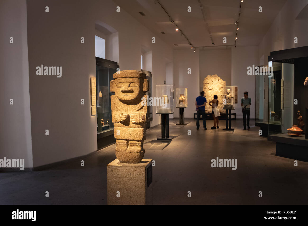 Anthropomorphic sculpture from Colombia at Pre-columbian Art Museum - Santiago, Chile Stock Photo
