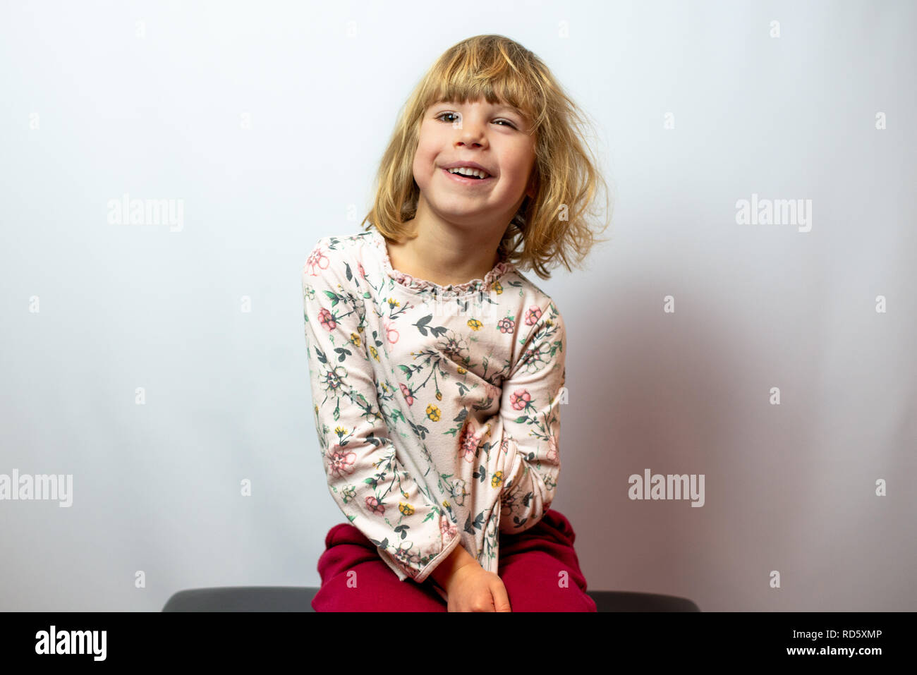 Child background girl hi-res stock photography and images - Alamy