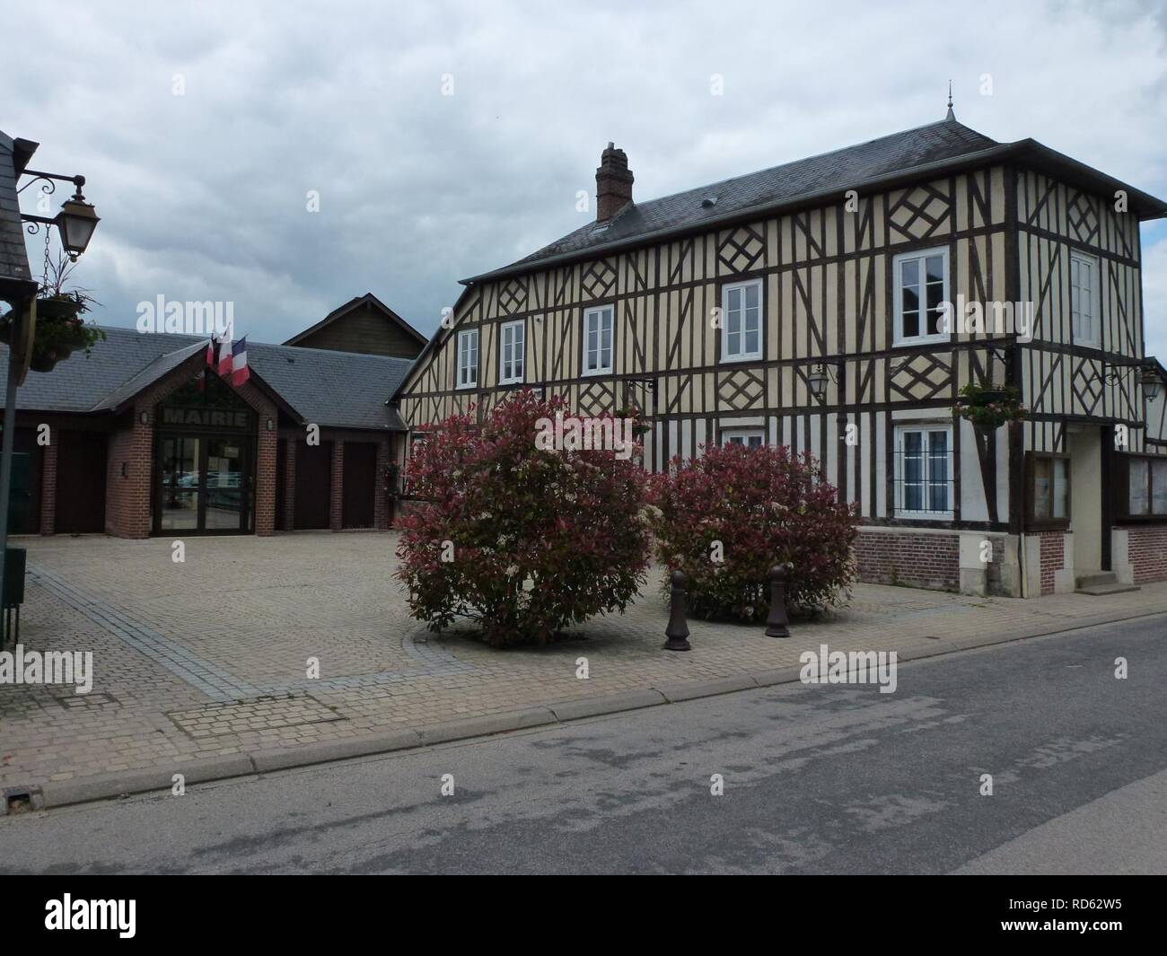 AmfrevillelaCampagne (Eure, Fr) mairie Stock Photo Alamy