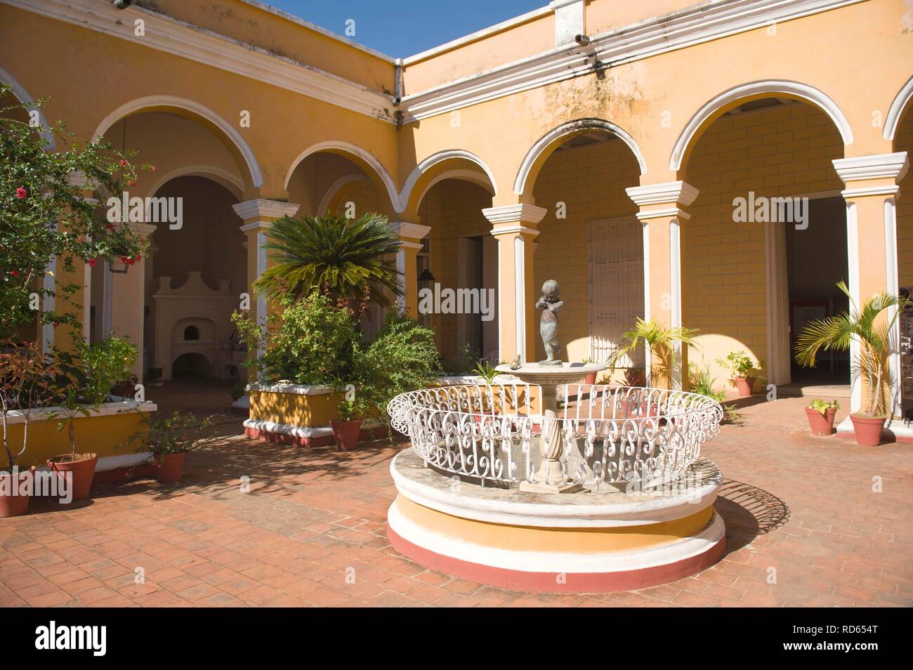 Palacio Cantero, Museo Historico Municipal, fountain in the courtyard, Trinidad, Unesco World Heritage Site Stock Photo