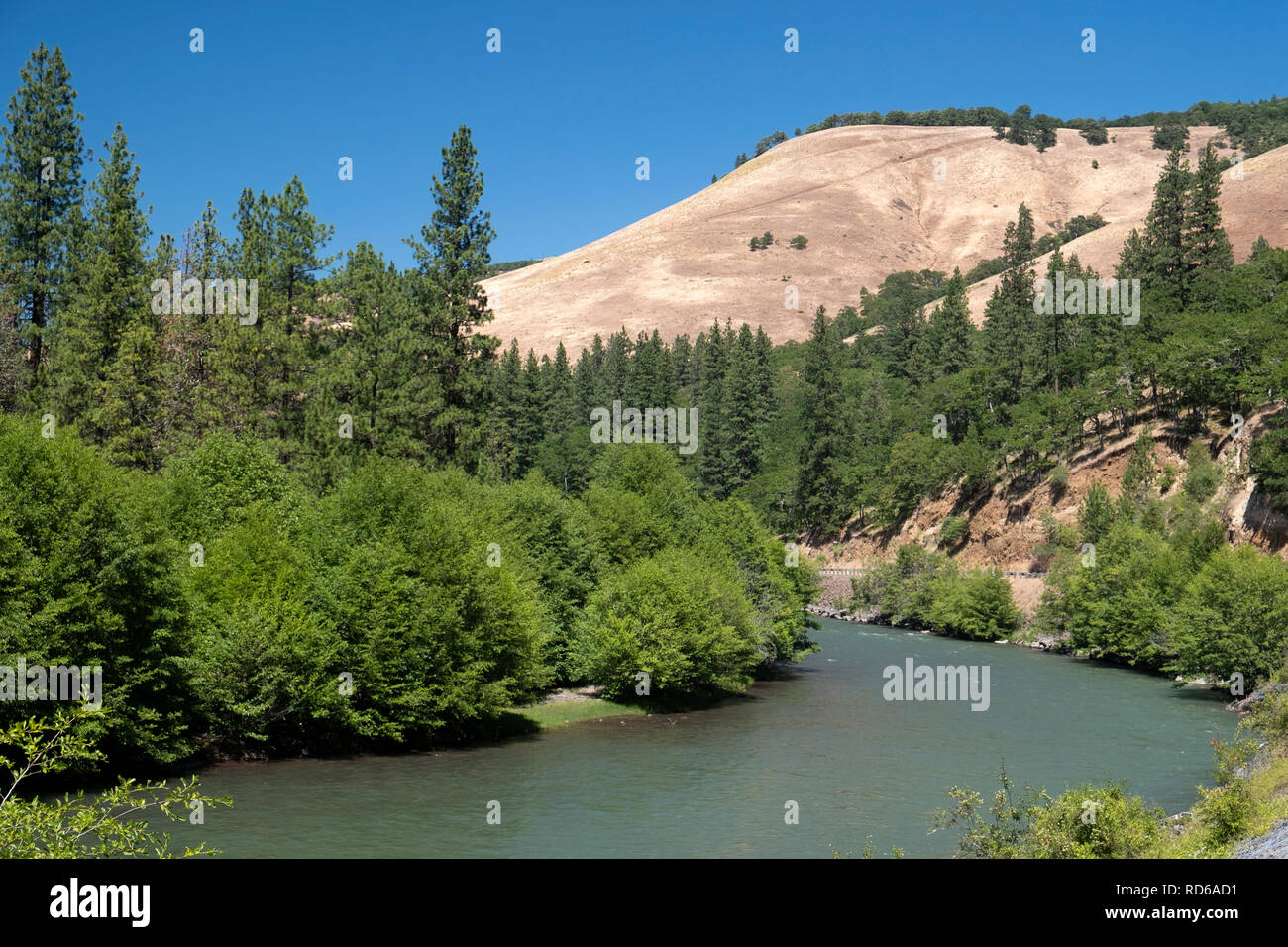 Klickitat fishing hires stock photography and images Alamy