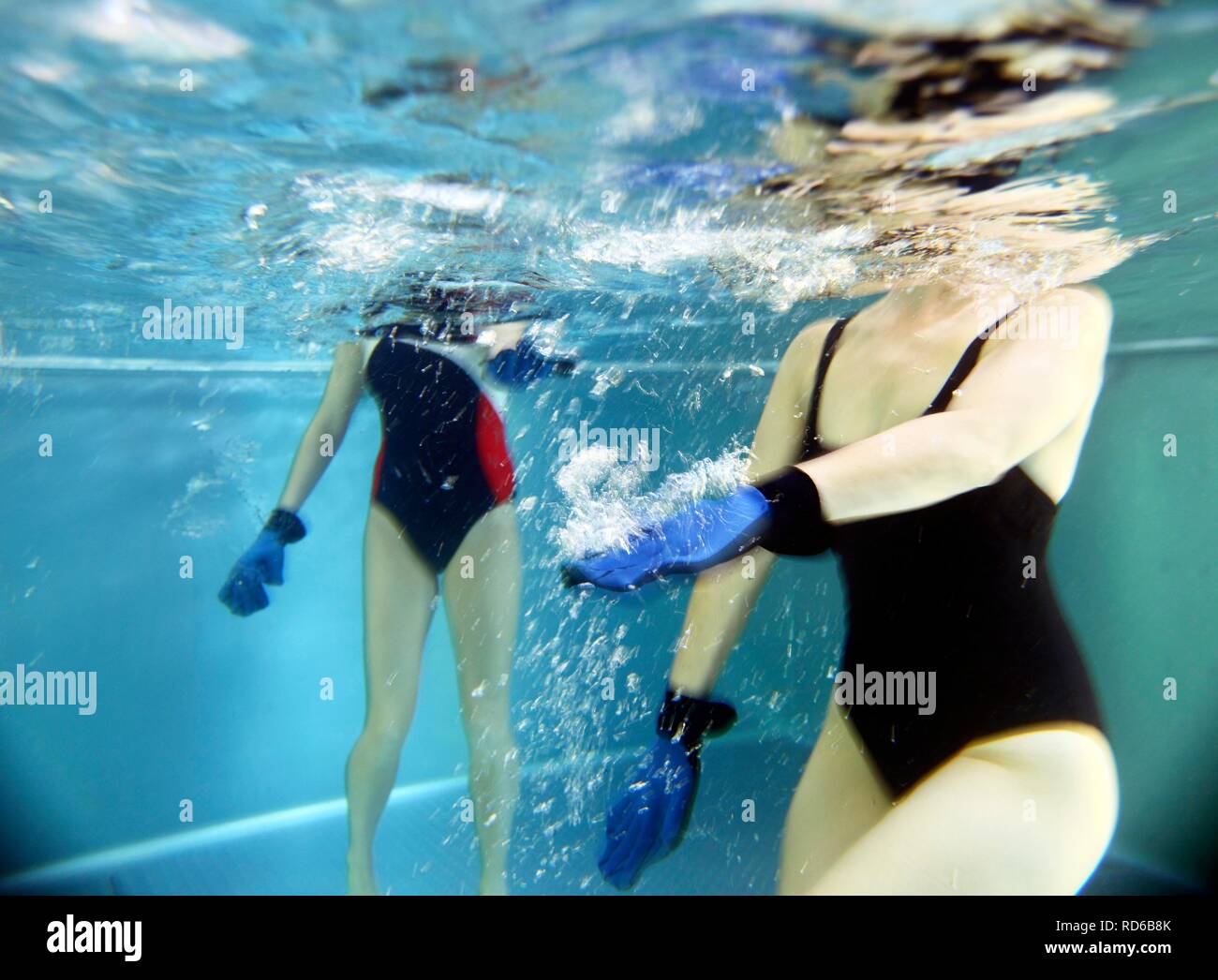 Patients doing aqua aerobics, water aerobics, exercise therapy