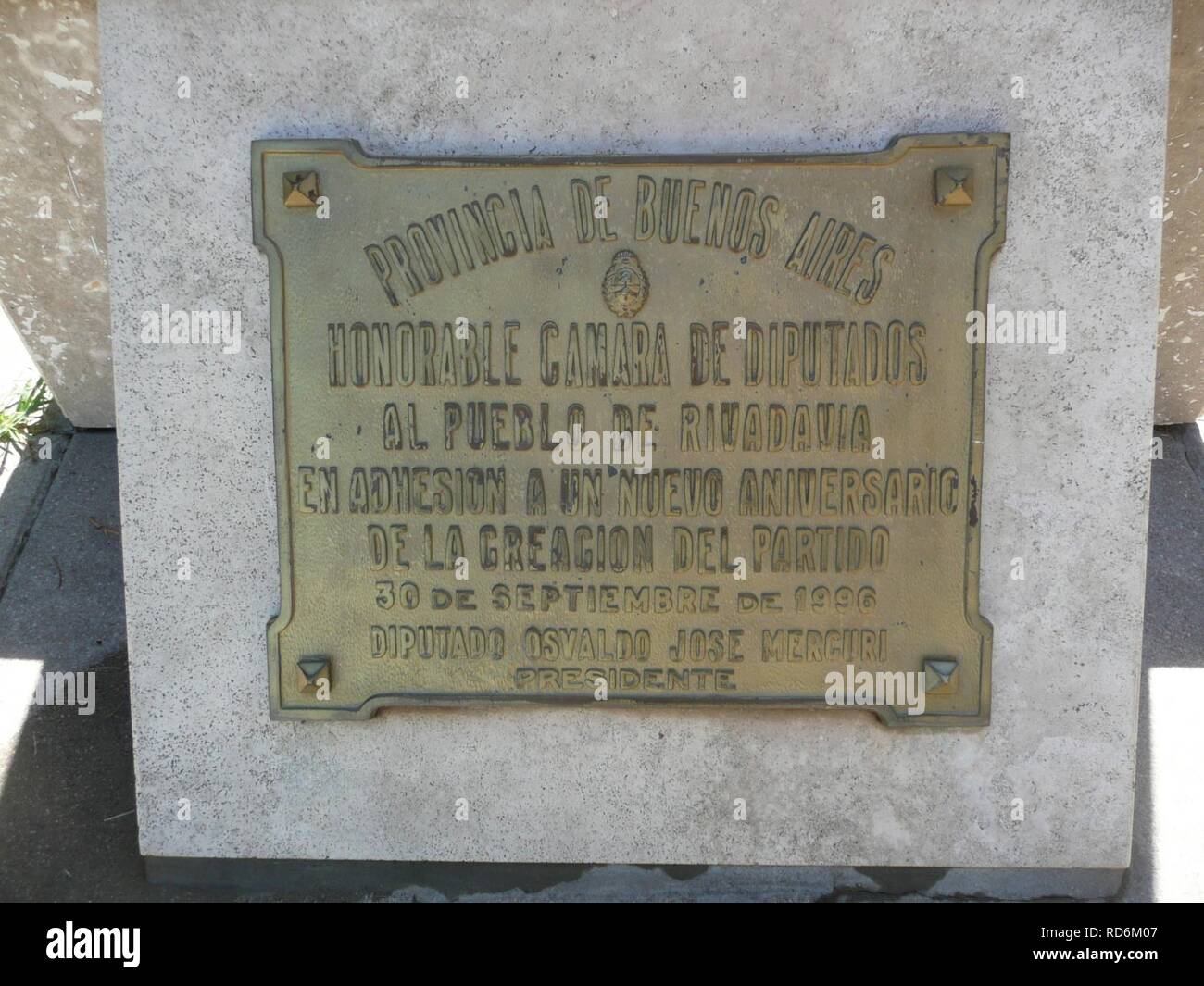 América (pueblo) - Plaza central, monumento Rivadavia (02 Stock Photo ...