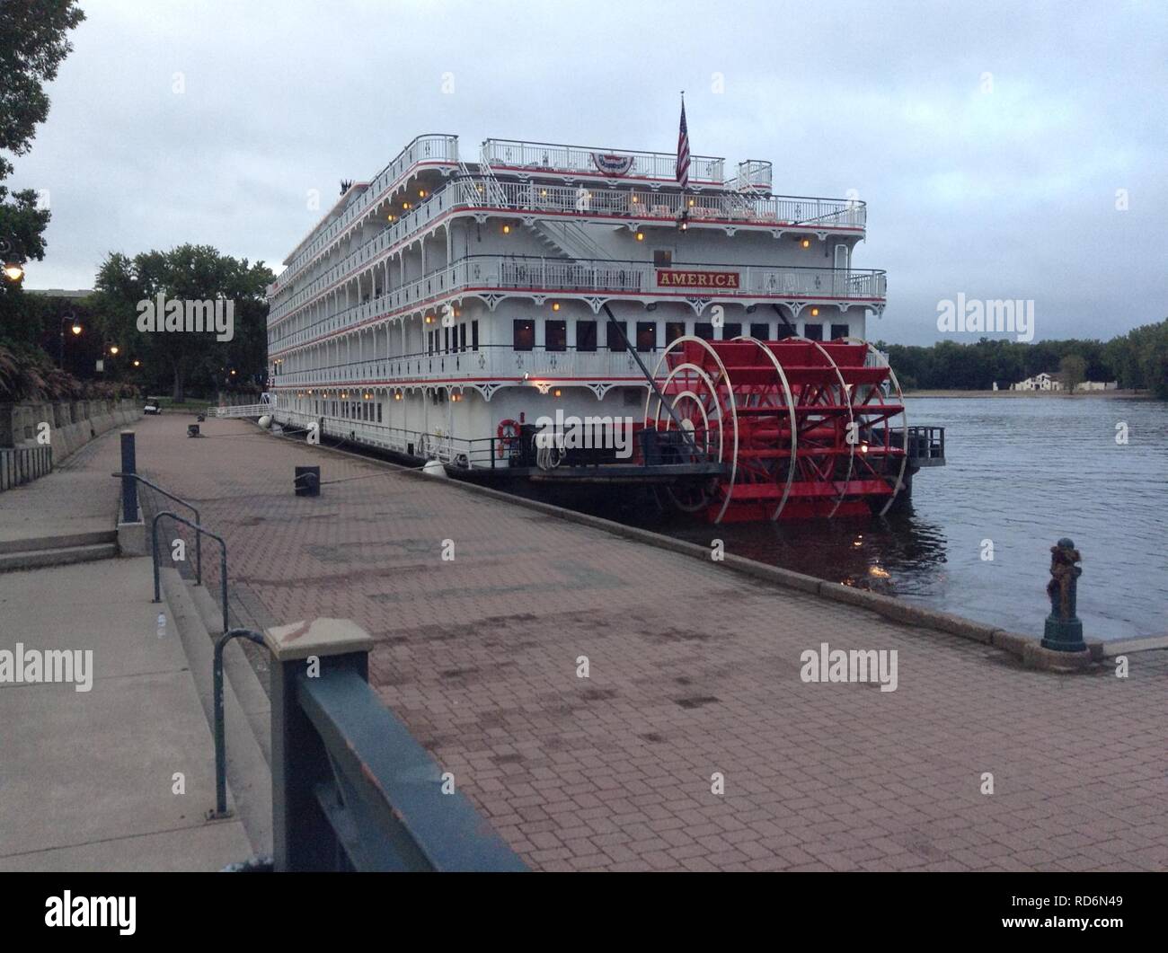 American Queen at Riverside Park Stock Photo - Alamy