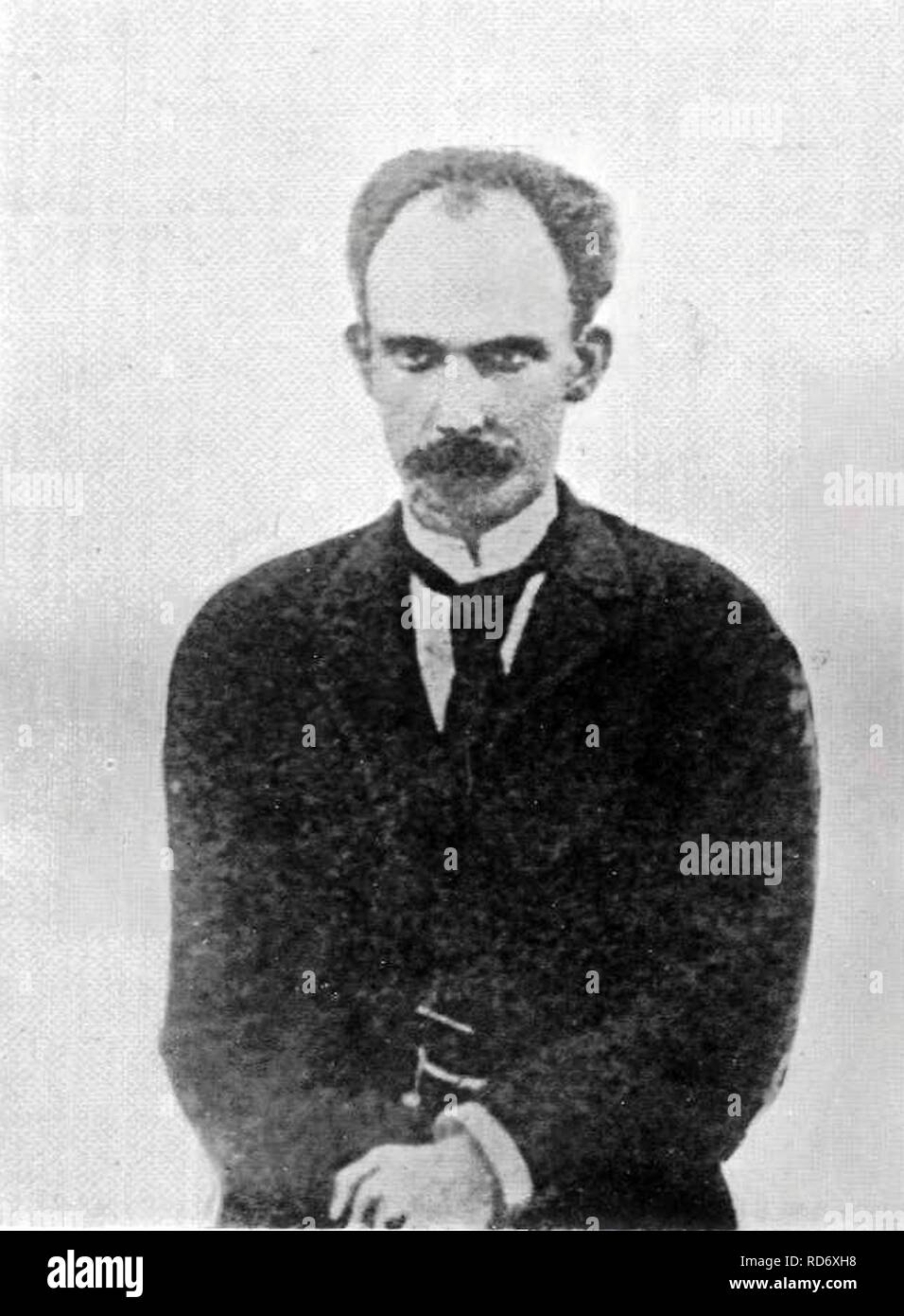 Ampliación aislada de la figura de José Martí de foto en grupo en una visita de propaganda 1892. Stock Photo