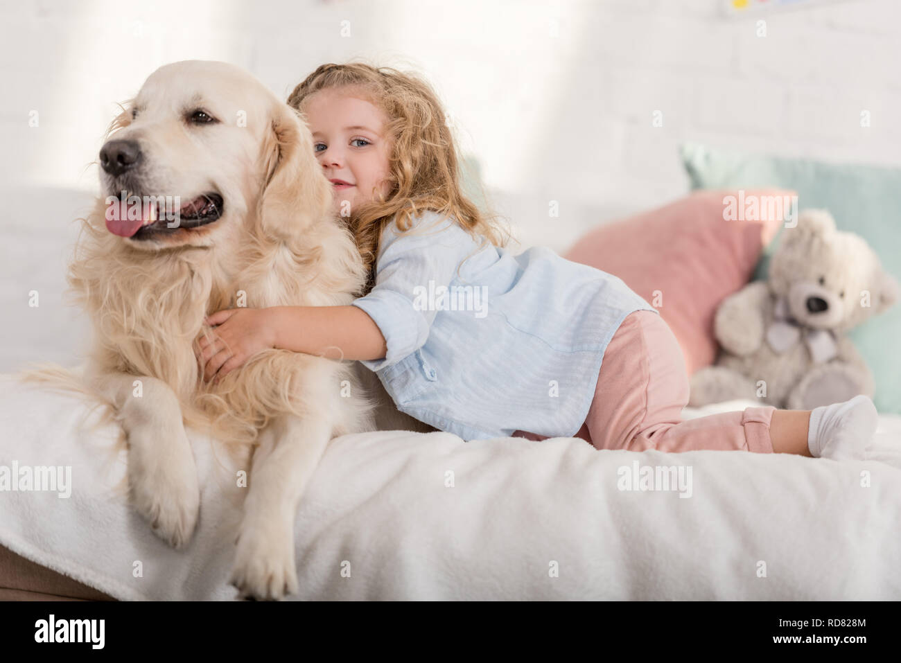 Golden sales retriever children