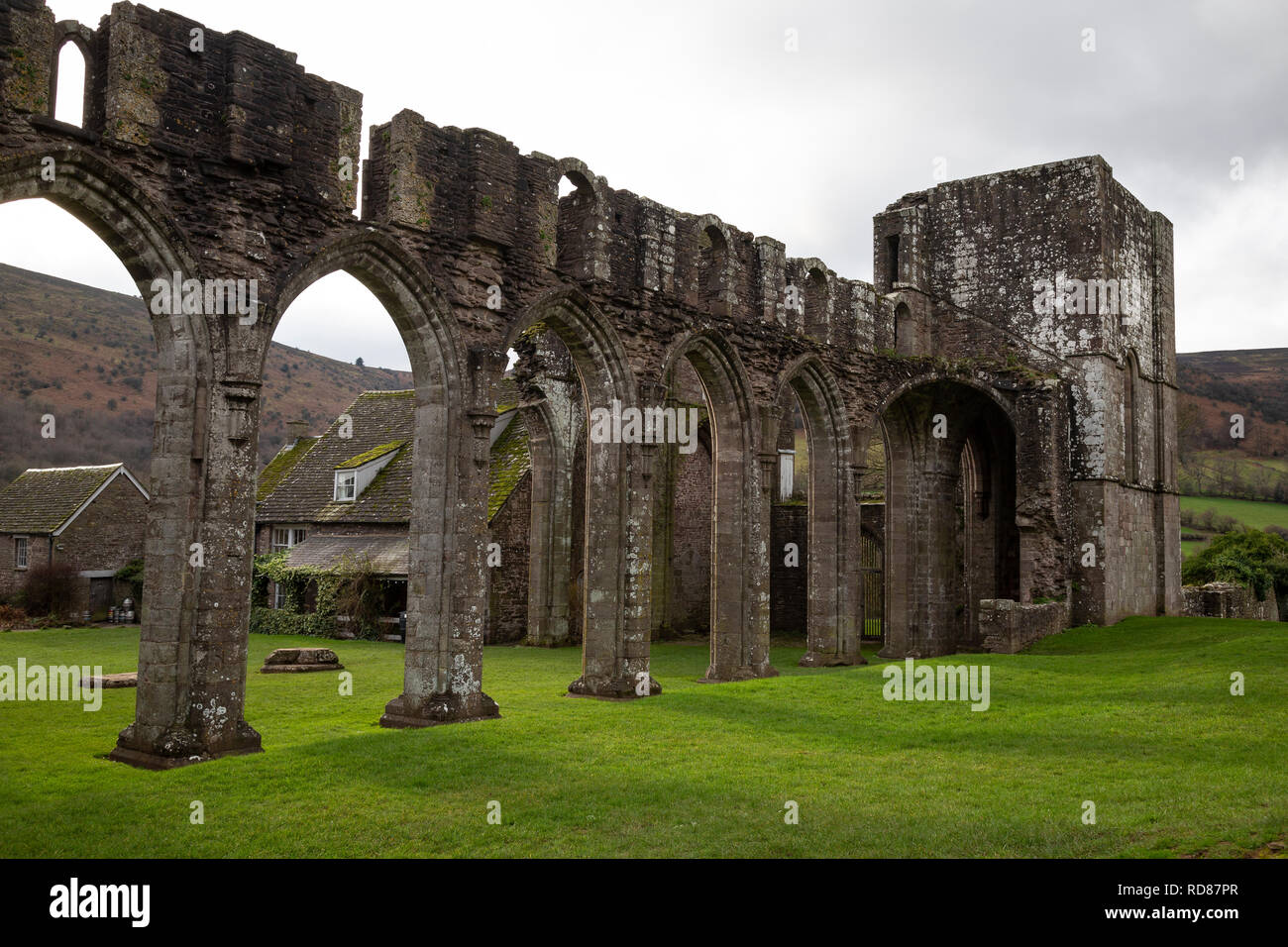 Llanthony Priory, in the Black Mountains, Brecon Beacons National Park, Monmouthshire, Wales. Stock Photo
