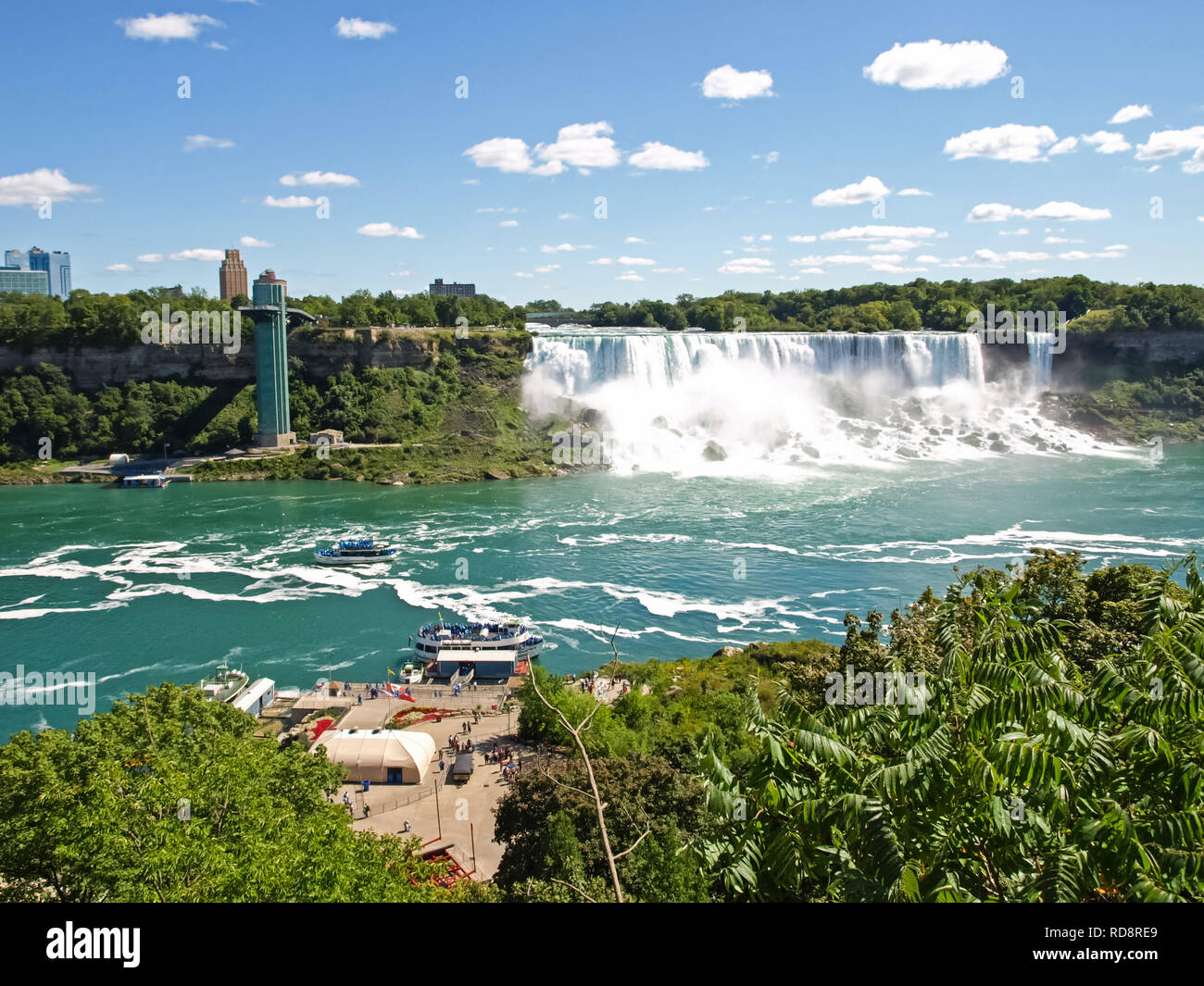 Horseshoe falls red light hi-res stock photography and images - Alamy