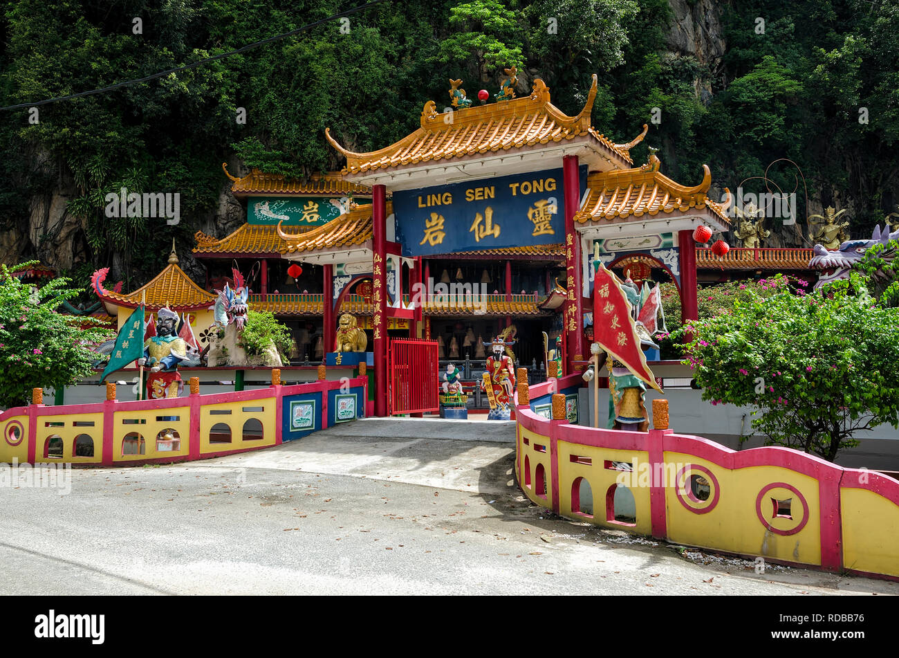 Ipoh, Malaysia - Apr 15, 2018: Ling Sen Tong, Temple cave, Ipoh, Malaysia - Ling Sen Tong is a beautiful Taoist cave temple located at the foot of a l Stock Photo