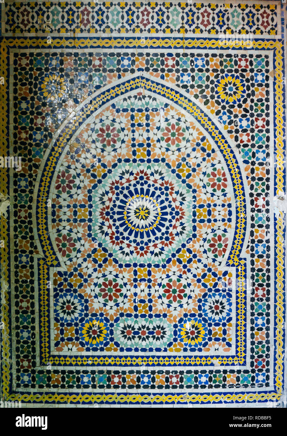 Arabic pattern, oriental islamic ornament. Moroccan tile, or Moroccan zellij - traditional mosaic Stock Photo