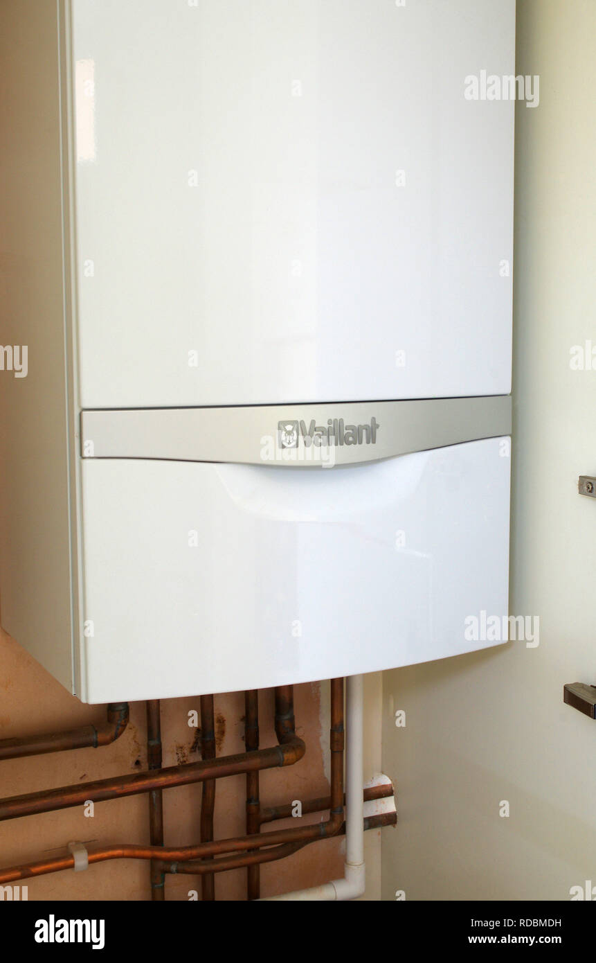 Boiler cupboard hires stock photography and images Alamy