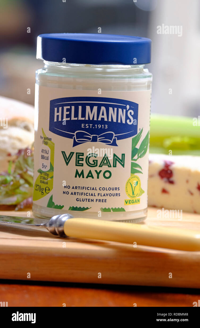 Hellmanns Mayonnaise High Resolution Stock Photography and Images - Alamy