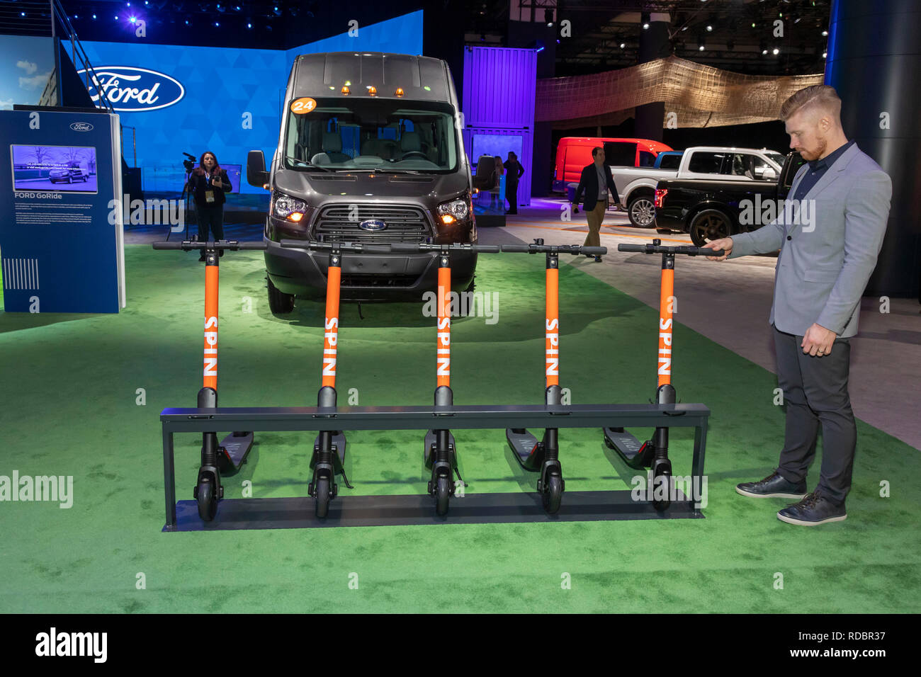 Ford motor co hires stock photography and images Alamy