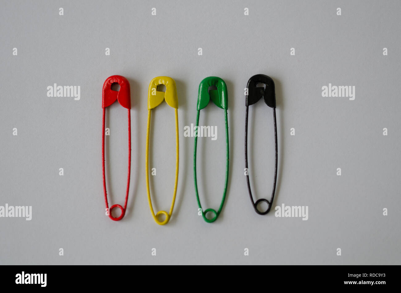 where to buy colored safety pins