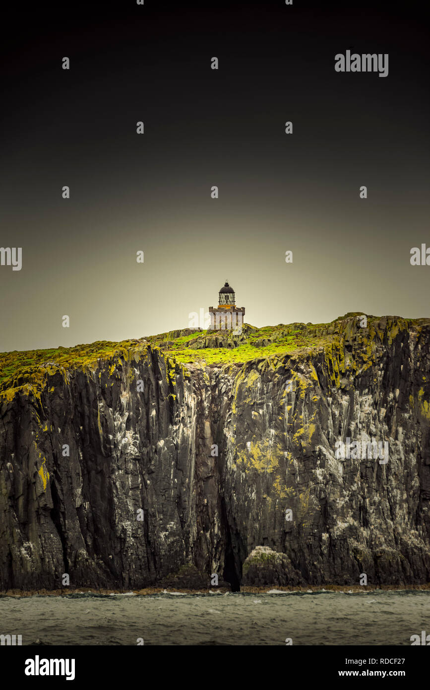 Europa, Großbritannien, Schottland, Küste, Küstenwanderweg, Fife Coastal Path, Insel, May, Klippen, Leuchtturm, Northern Lighthouse Stock Photo