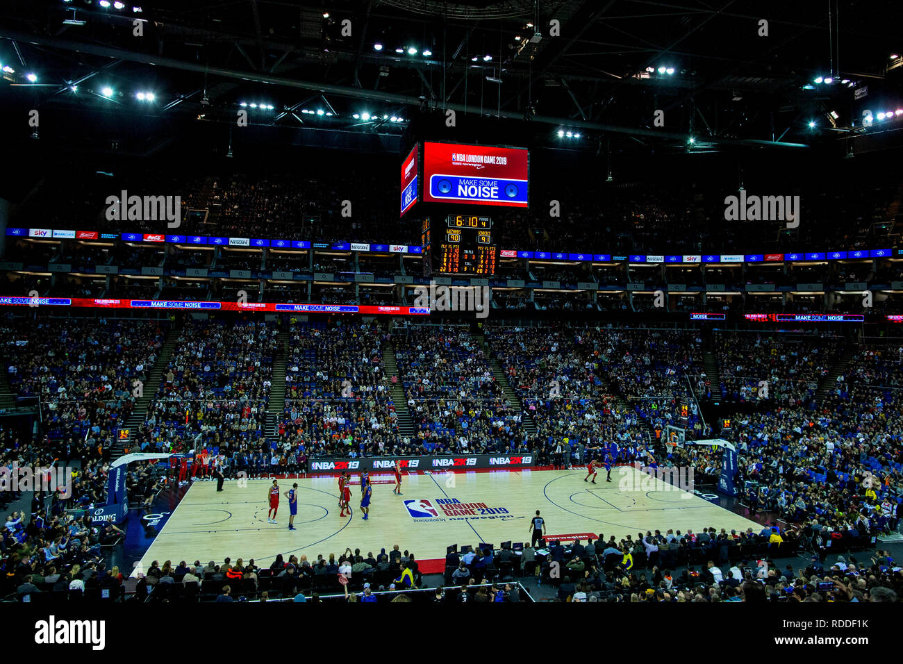 London, UK. 17th January 2019, The O2 Arena, London, England; NBA London Game, Washington Wizards versus New York Knicks; Washington Wizards pull back the score to 90-91 Credit: Action Plus Sports Images/Alamy Live News Stock Photo
