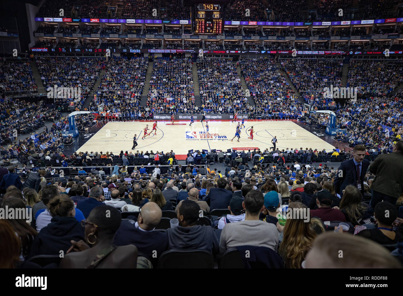 London, UK. 17th Jan 2019. Wide angle view of the London Game 2019 Washington Wizards vs.New York Knicks at the O2 Arena, Uk,Final score: Wizards 101 Knicks 100. Credit: Jason Richardson/Alamy Live News Stock Photo