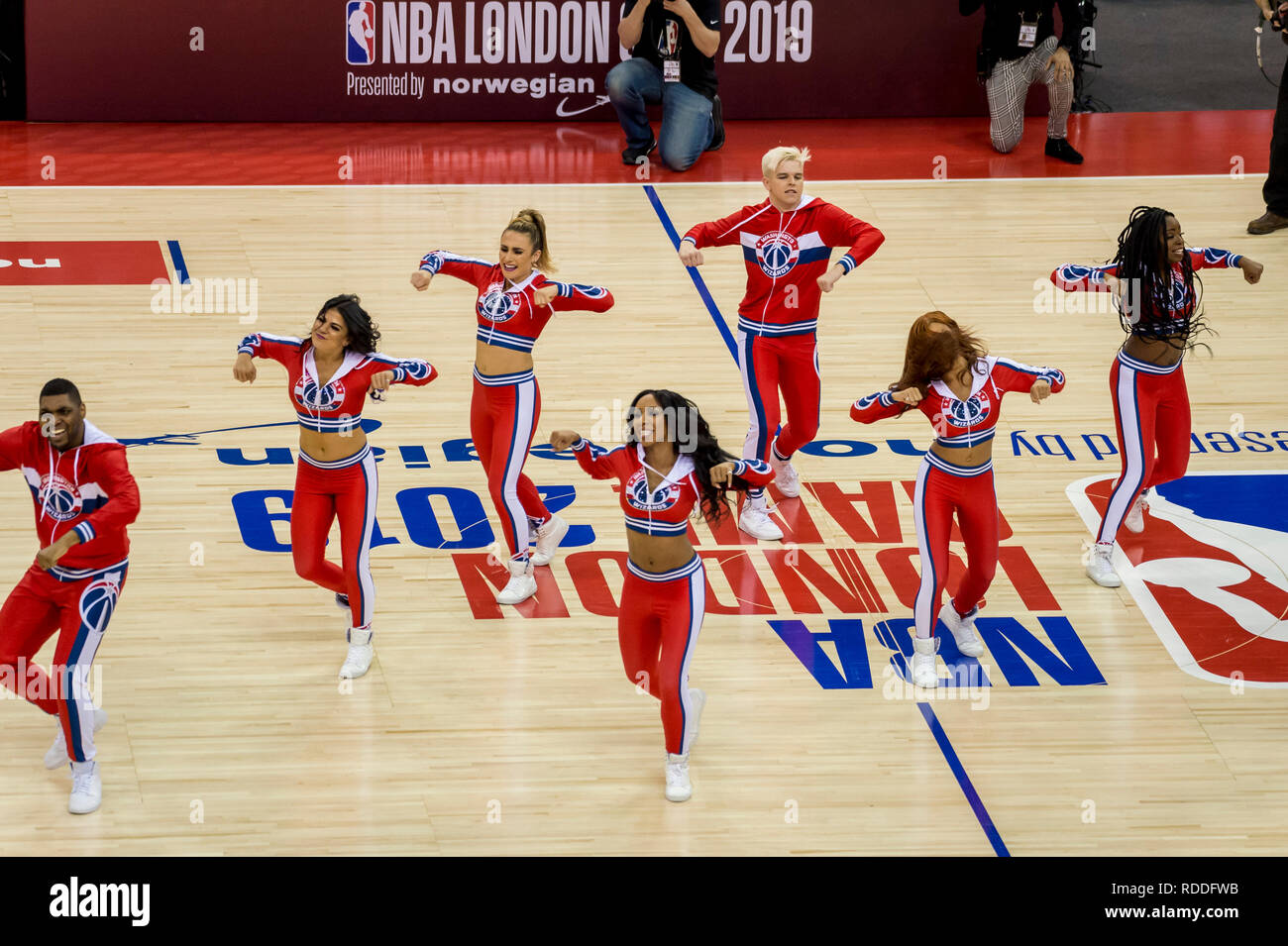 London, UK. 17 January 2019.  Wizards Dancers perform during an interval in an NBA basketball game, NBA London 2019, between Washington Wizards and New York Knicks at the O2 Arena.  Final score: Wizards 101 Knicks 100.  Credit: Stephen Chung / Alamy Live News Stock Photo