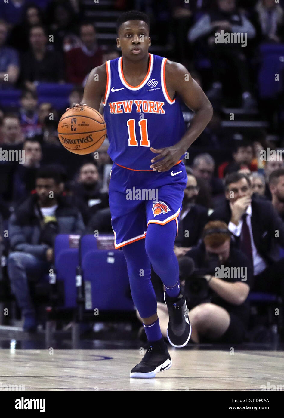 New york knicks shoes store