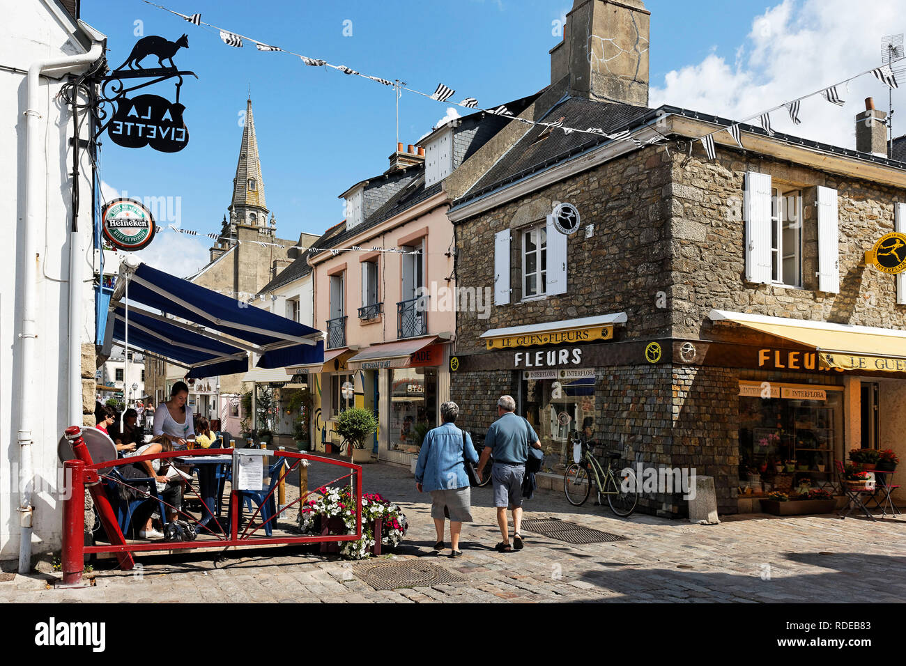 Port Louis (Brittany, north-western France) : frontage of houses in a  pedestrian street in the city center Stock Photo - Alamy