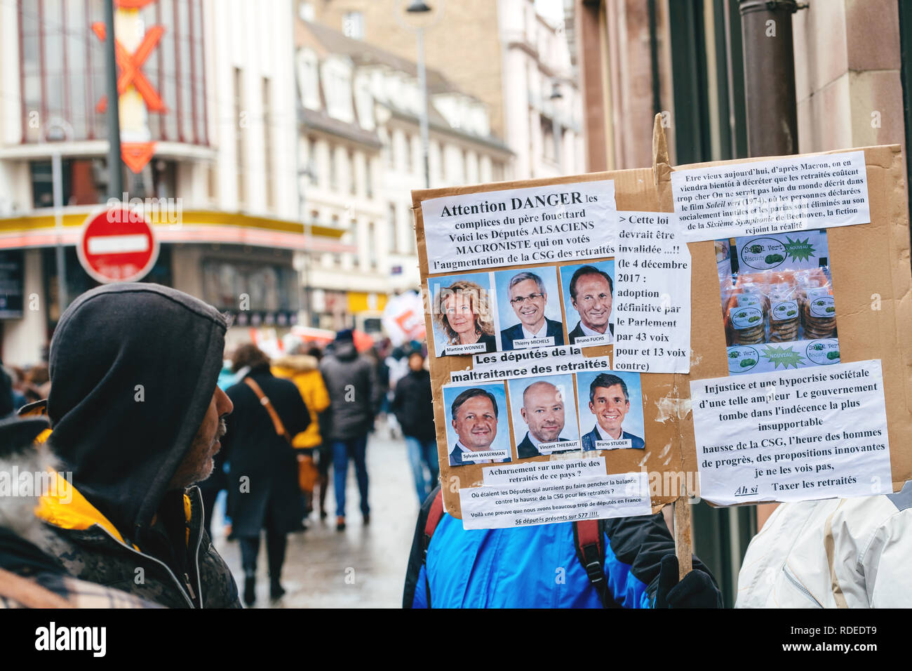 STRASBOURG, FRANCE - MAR 22, 2018: CGT General Confederation of Labour  workers with placard at demonstration protest against Macron French  government string of reforms - people waving CGT flags Stock Photo - Alamy