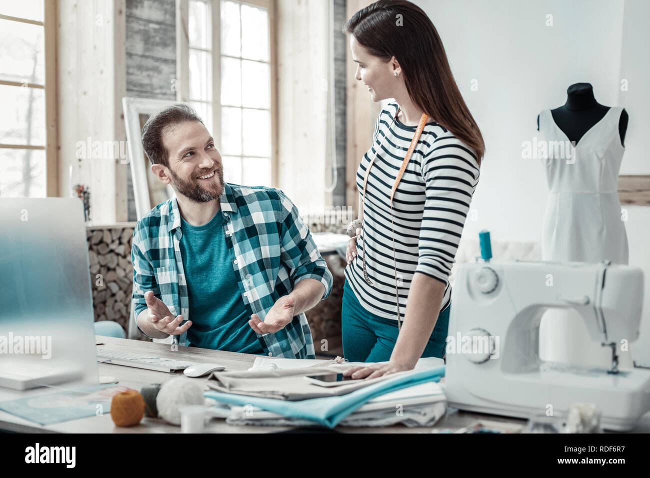 Experienced man woman couple hi res stock photography and images Alamy Experienced man woman couple hi res stock photography and images Alamy