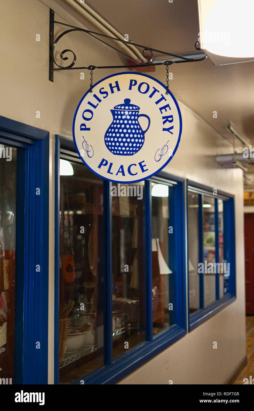 Polish traditional pottery (Bolesławiec) shop at the Pike Place Market Stock Photo