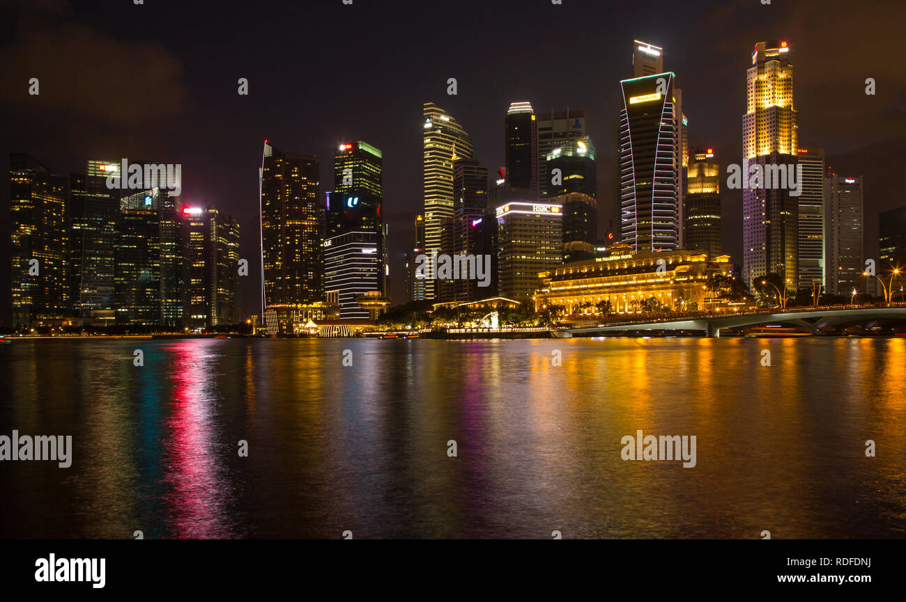 Night photography singapore hi-res stock photography and images - Alamy