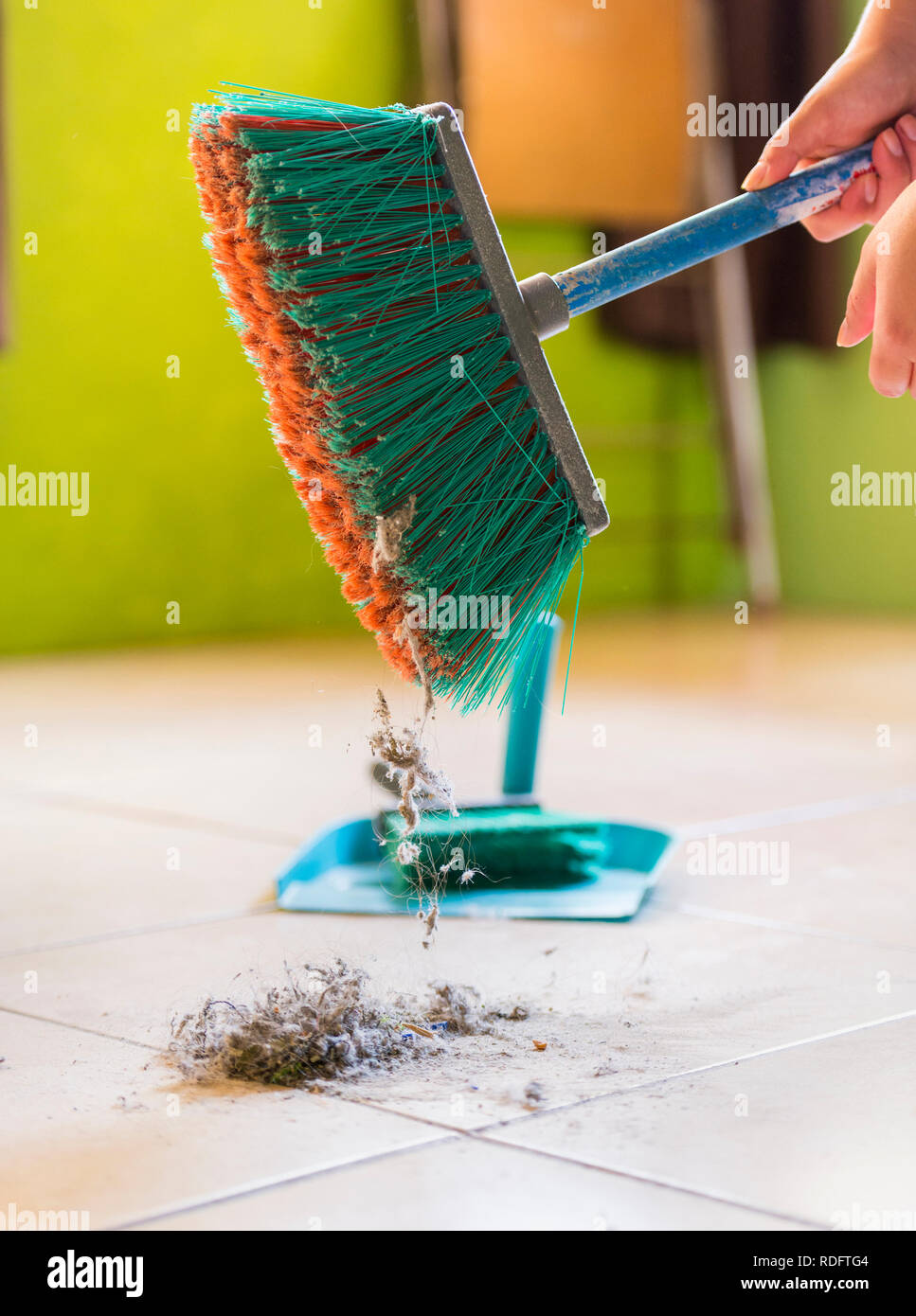 Woman sweeps hires stock photography and images Alamy