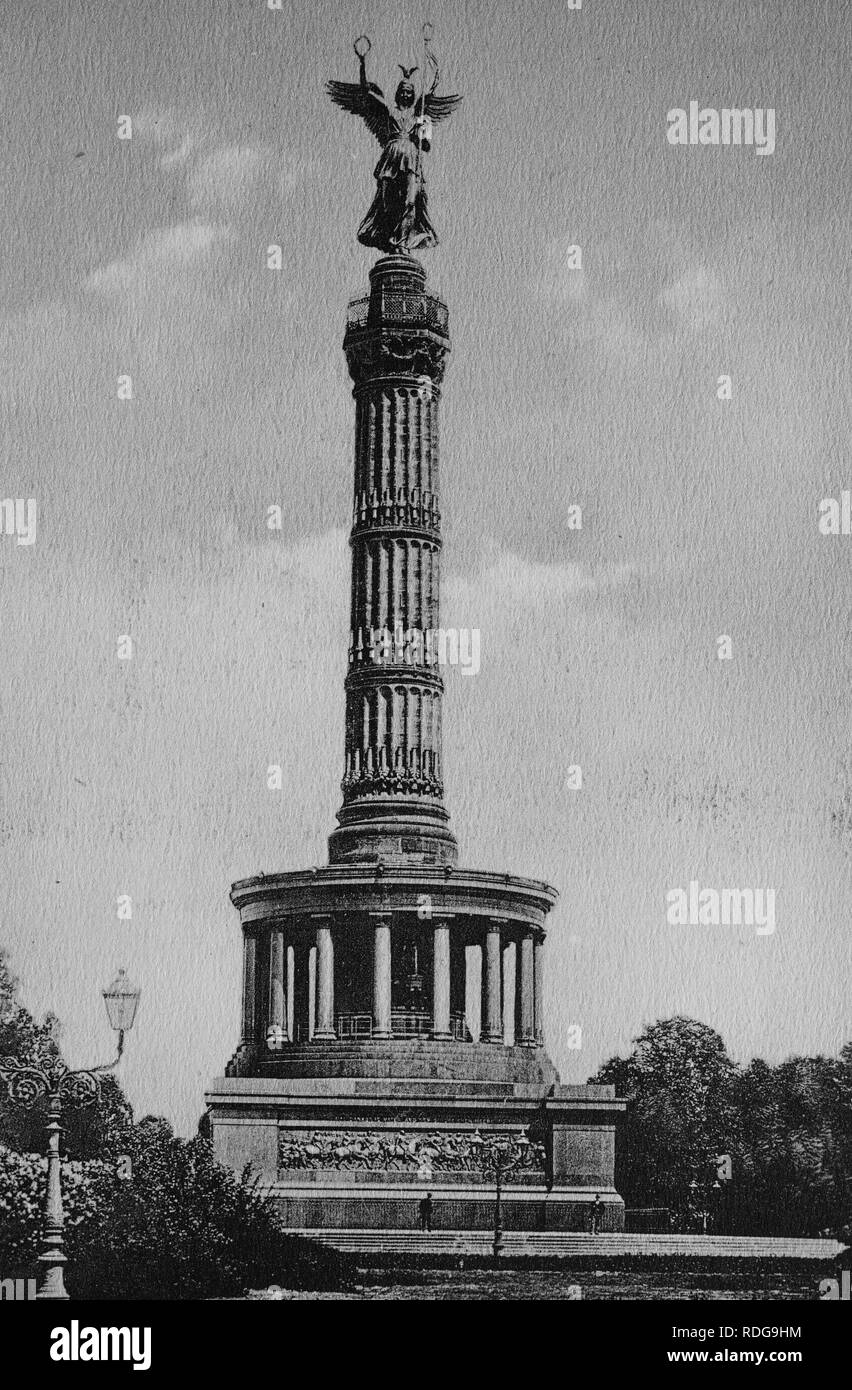 Famous historical statues Black and White Stock Photos & Images - Alamy