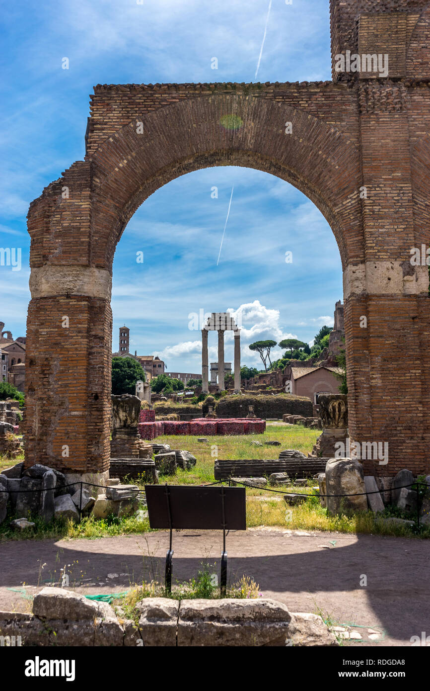 The ancient ruins at the Roman Forum, Palatine hill in Rome Stock Photo ...