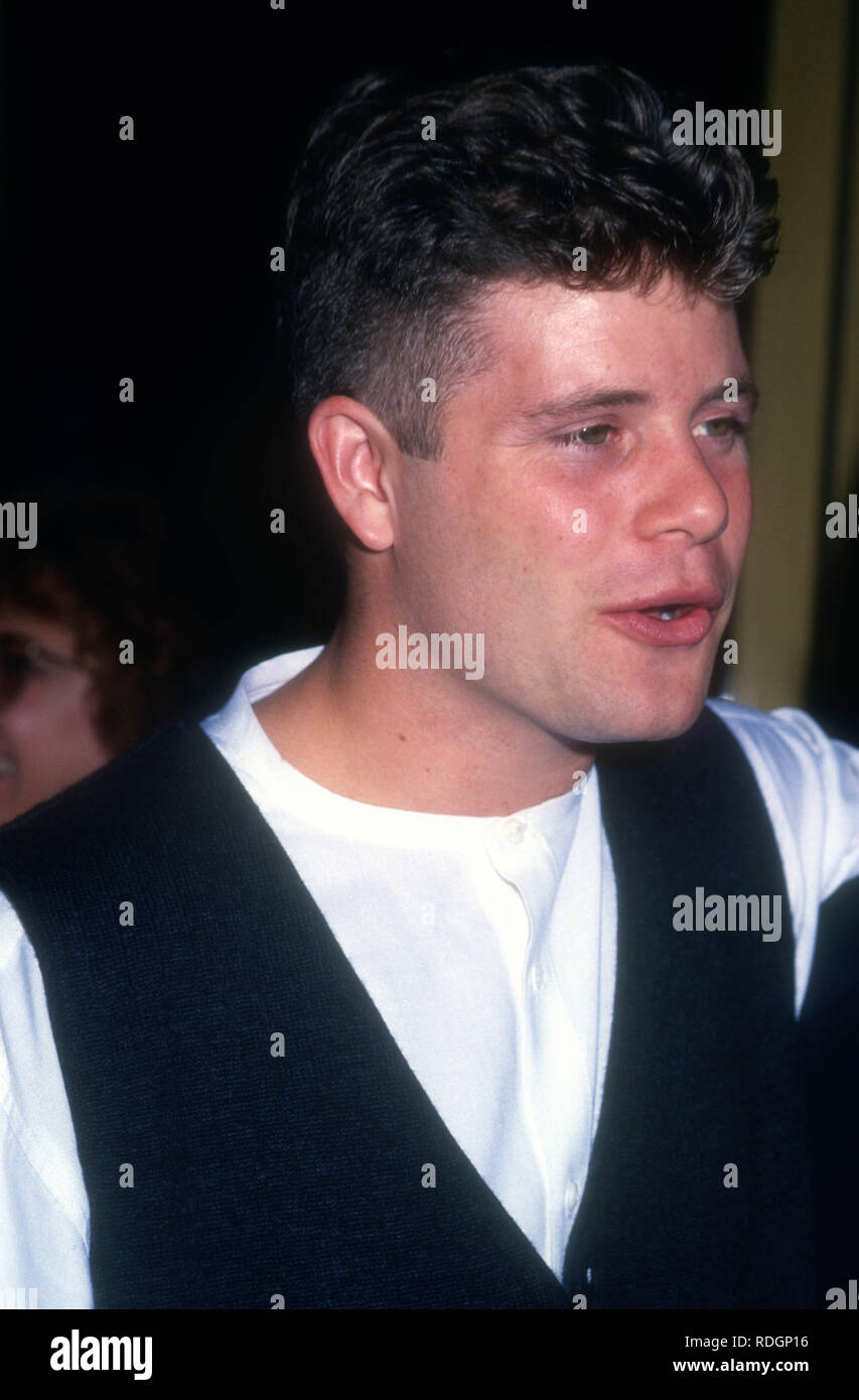 Sean astin hires stock photography and images Alamy