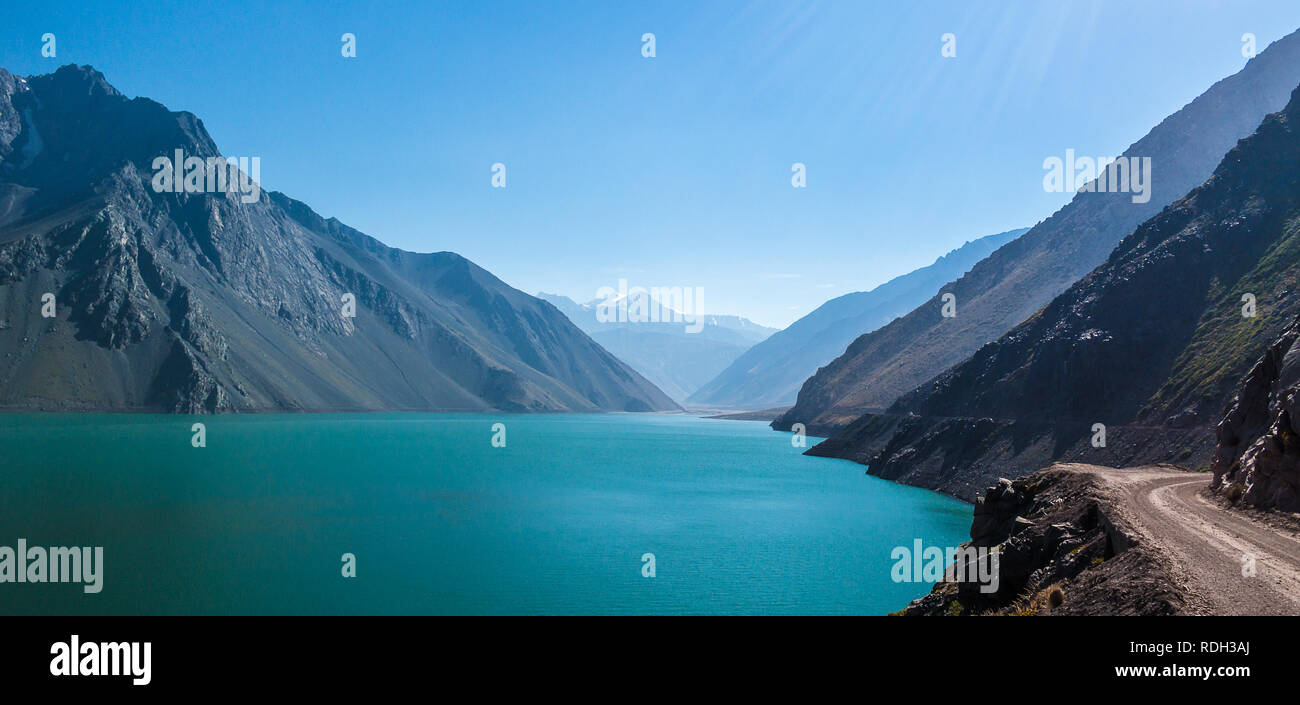 Embalse el Yeso reservoir lake, during summer, in Andes (Santiago de Chile) Stock Photo