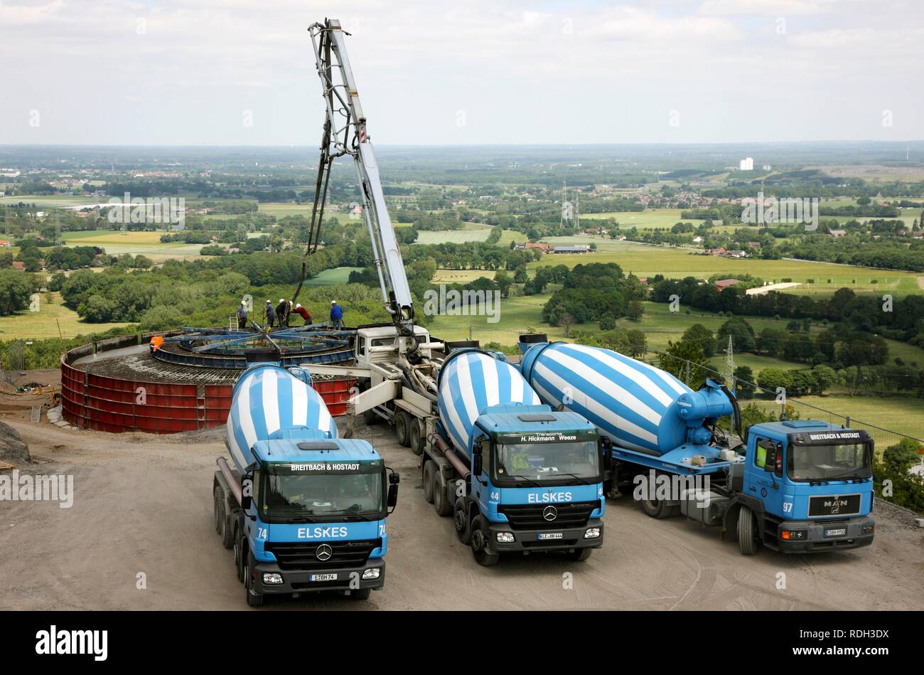 Concreting the foundations during the construction of a wind turbine on a mountain slope in Scholven, Gelsenkirchen Stock Photo