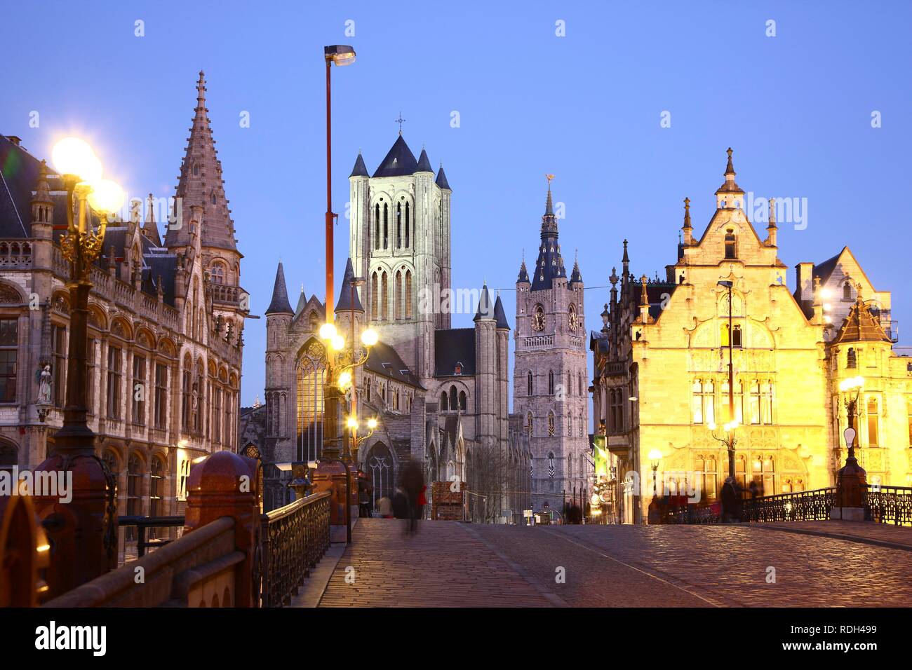 St. Michielsbrug bridge across the Leie River, view of the historic district, the former post office on the right, Saint Stock Photo