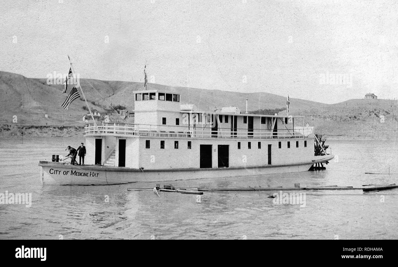Steamship 'City of Medicine Hat' c1907 Stock Photo Alamy