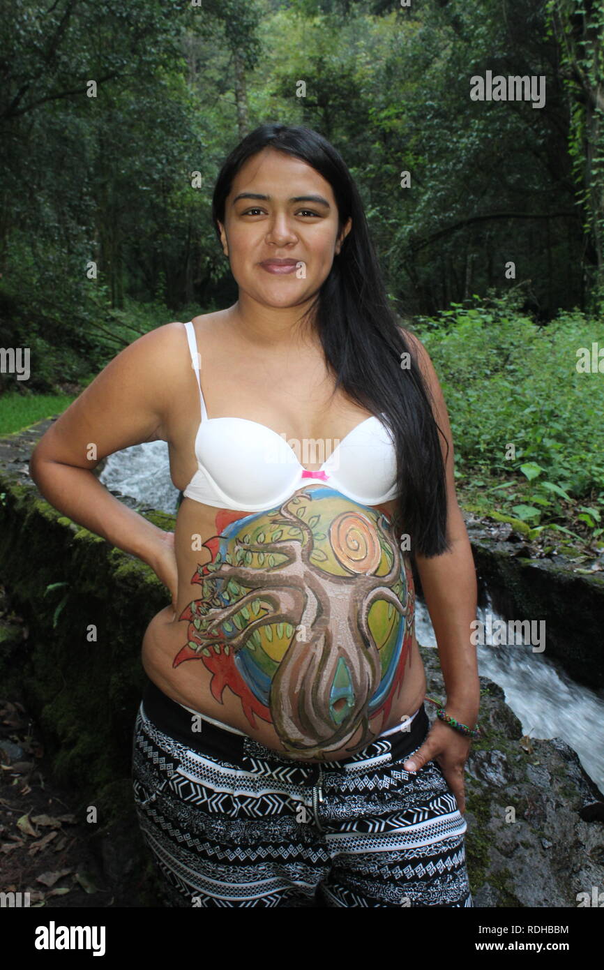 Body Paint Embarazo al Natural Stock Photo