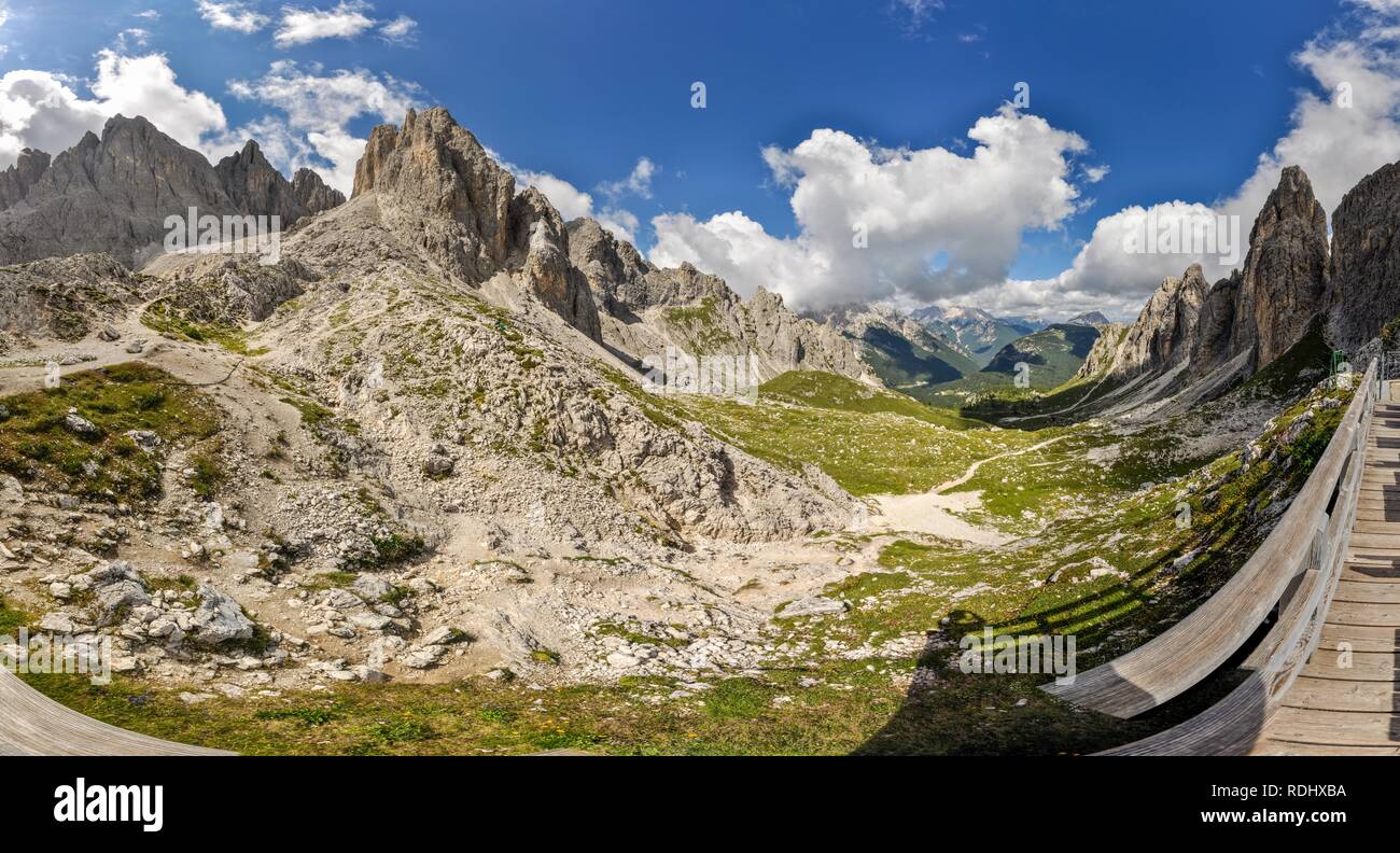 Beautiful sunny day in dolomites hi-res stock photography and images ...