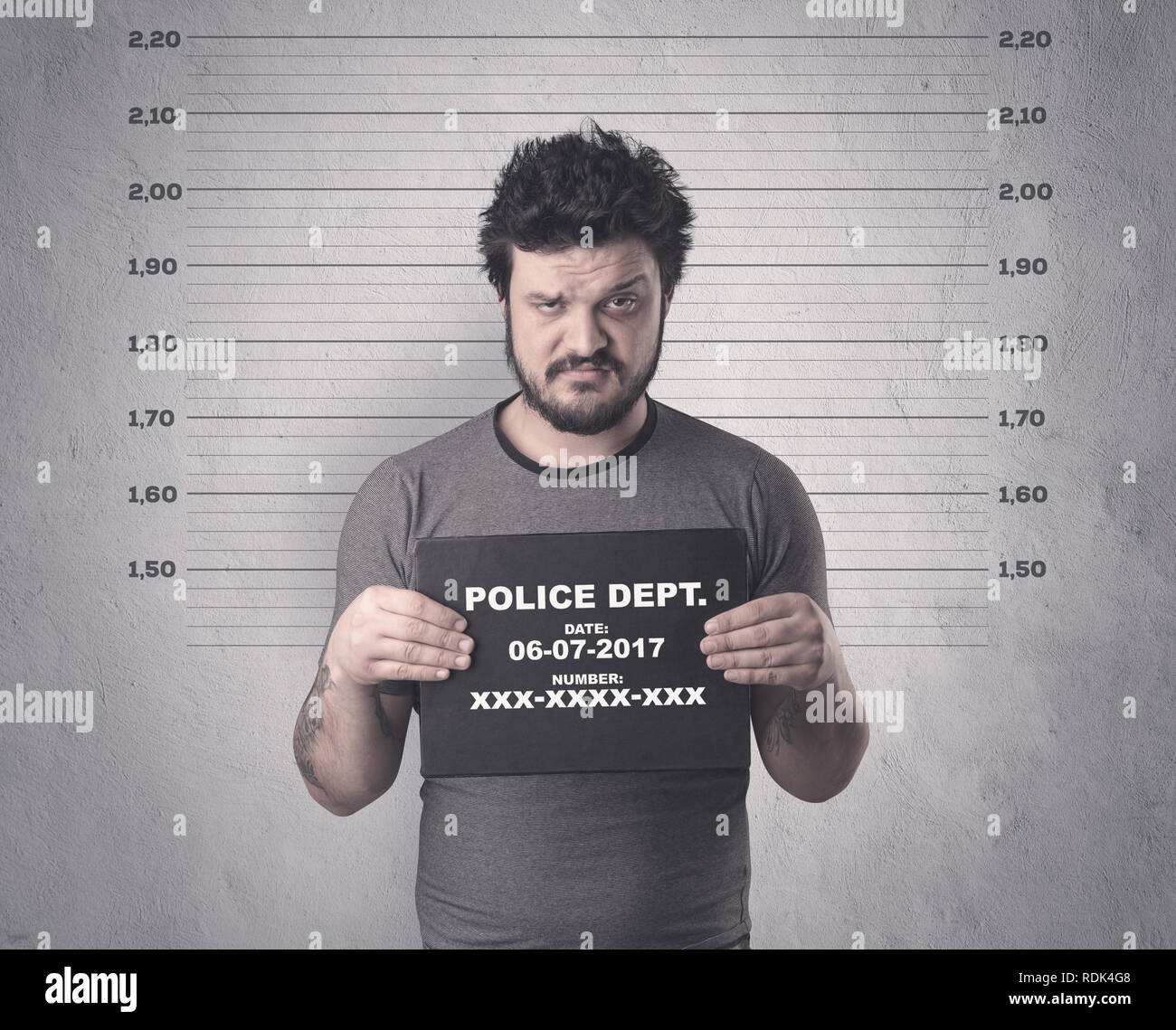 Mug crime hi res stock photography and images Page 8 Alamy