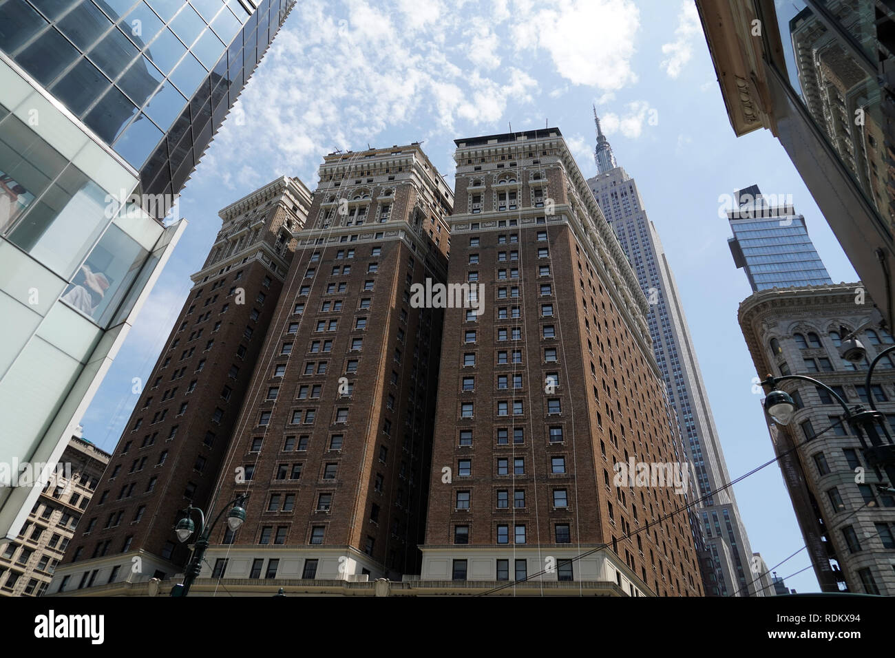 empire state building and manhattan New York cityscape Stock Photo - Alamy